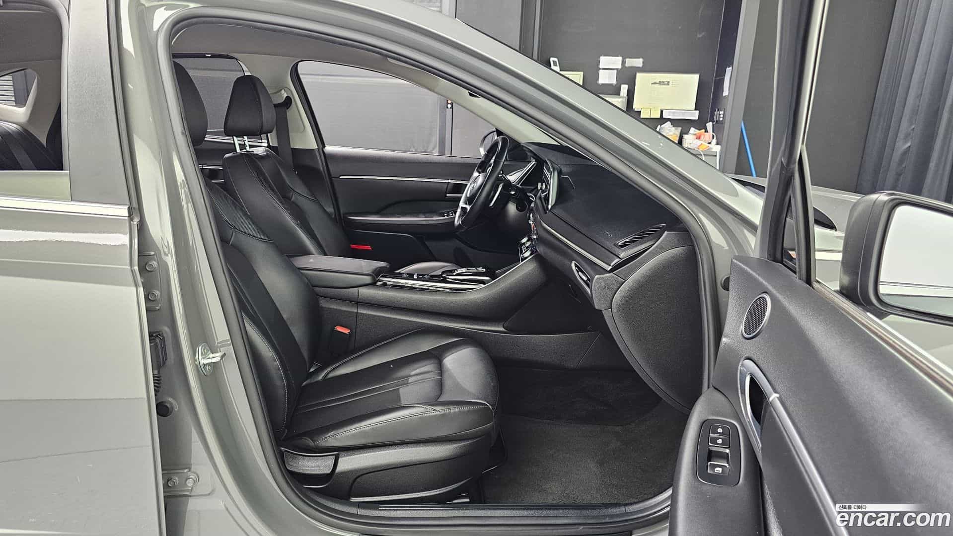 Sonata Hyundai 2021.2-OPTION-016