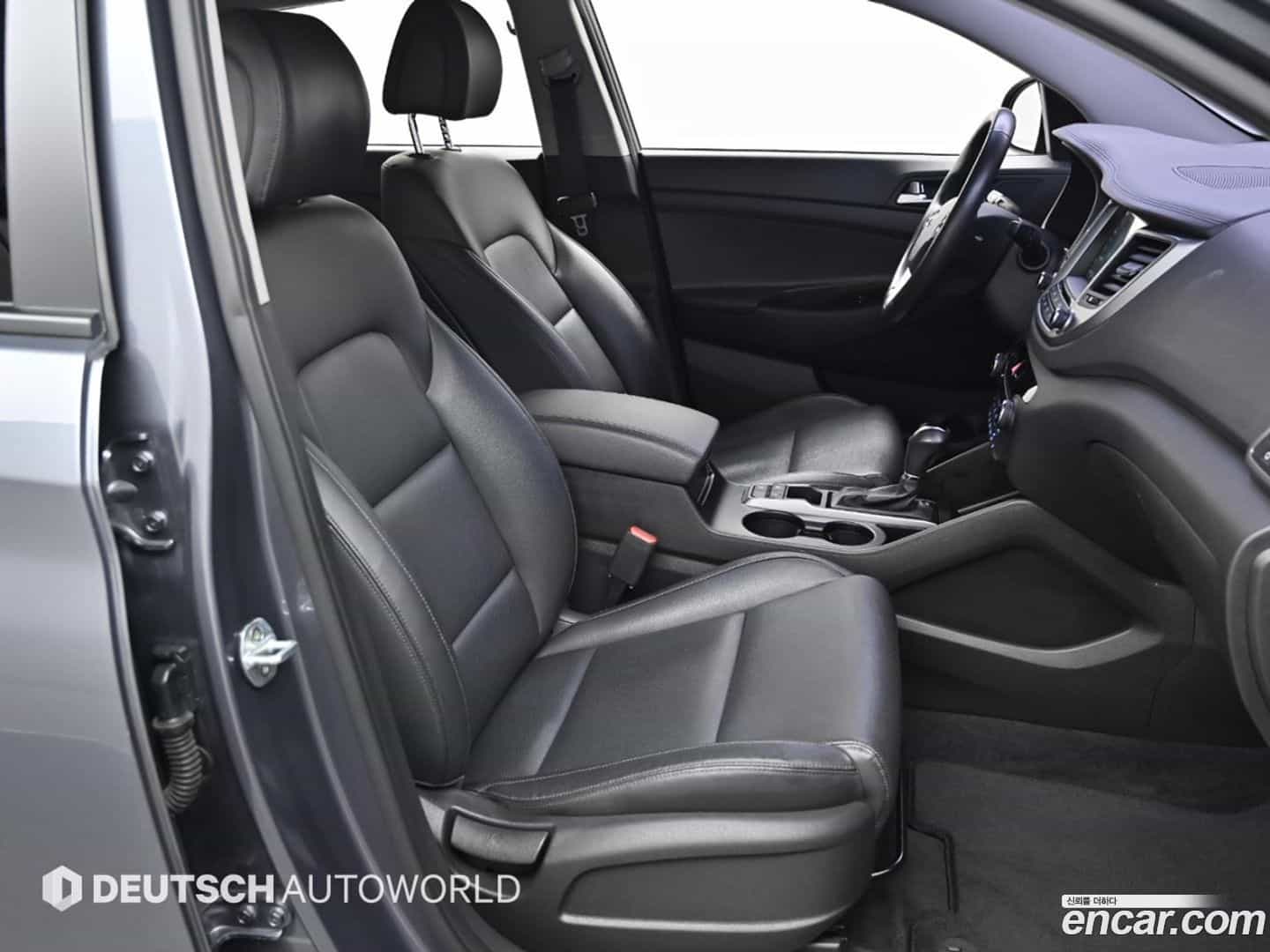 Tucson Hyundai 2015.3-INNER-010