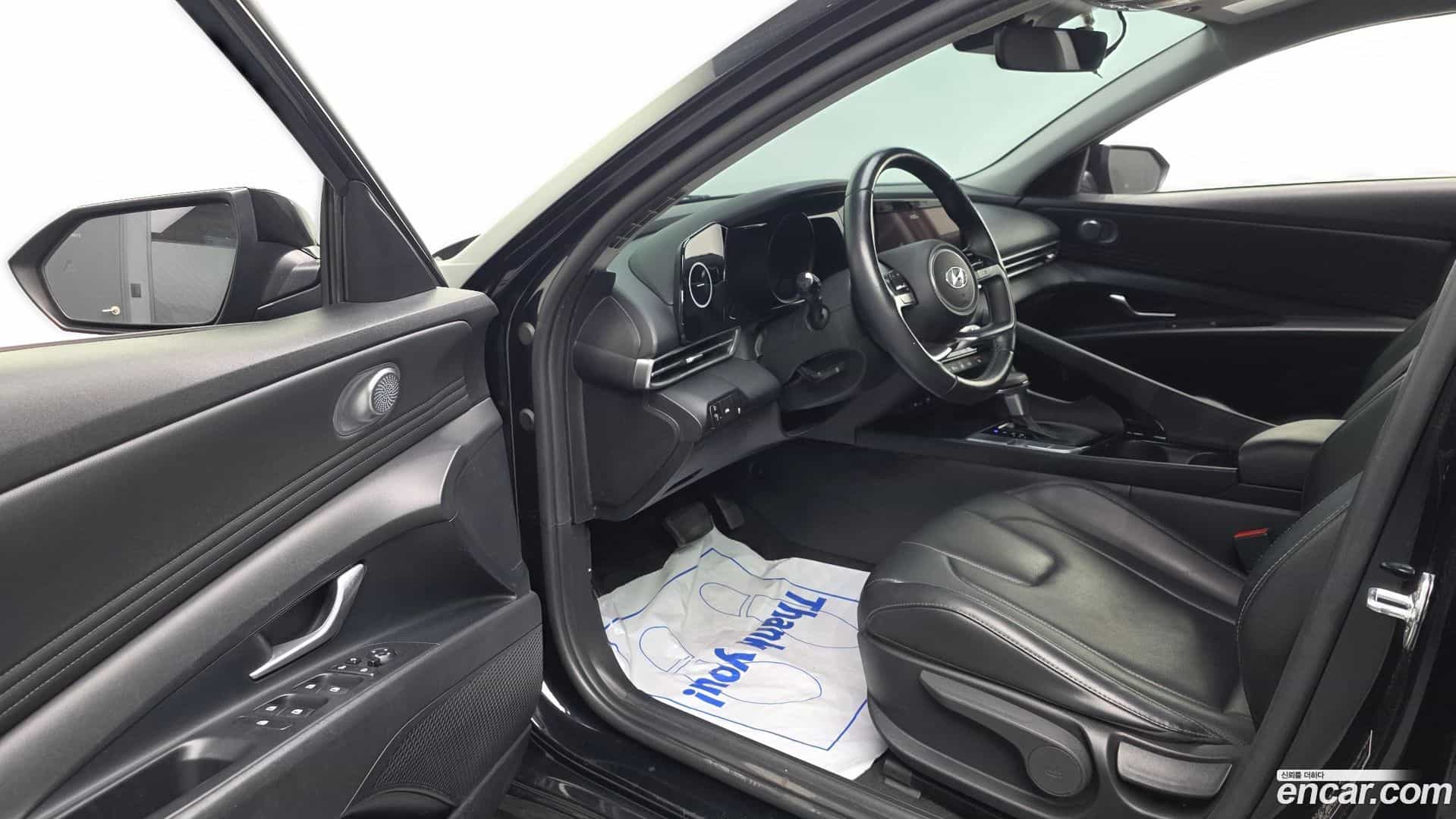 AVANTE Hyundai 2021.11-INNER-010