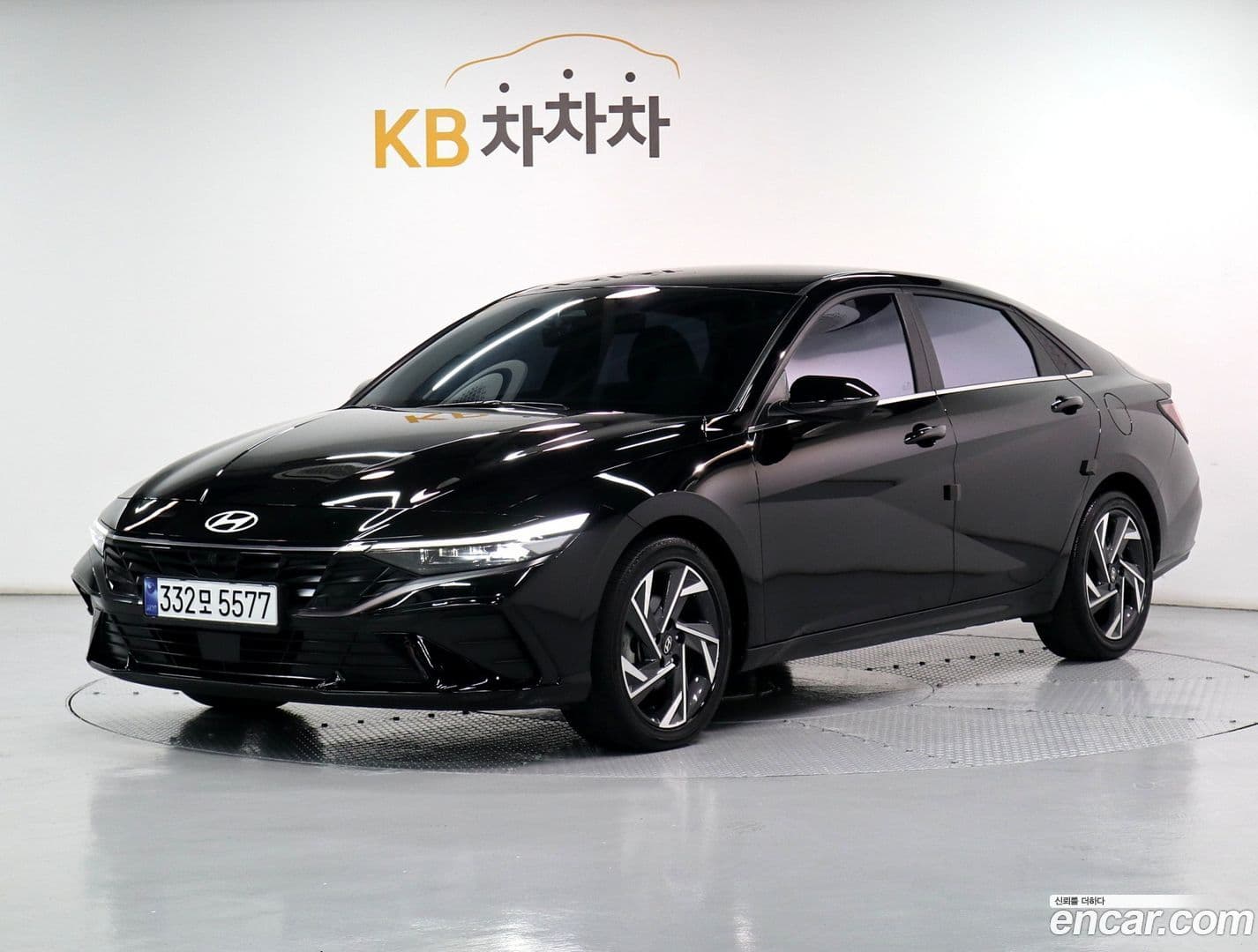 Main__Slider__Photo:AVANTE Hyundai 2023.8-0