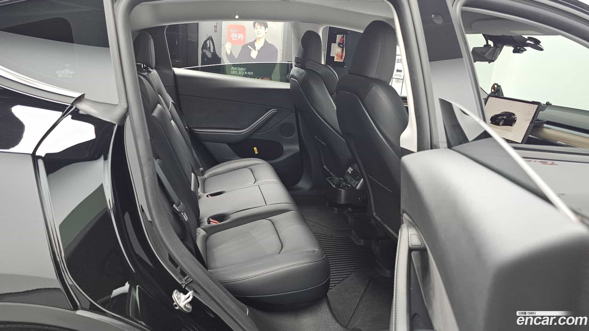 Model Y Tesla 2024.2-OPTION-015