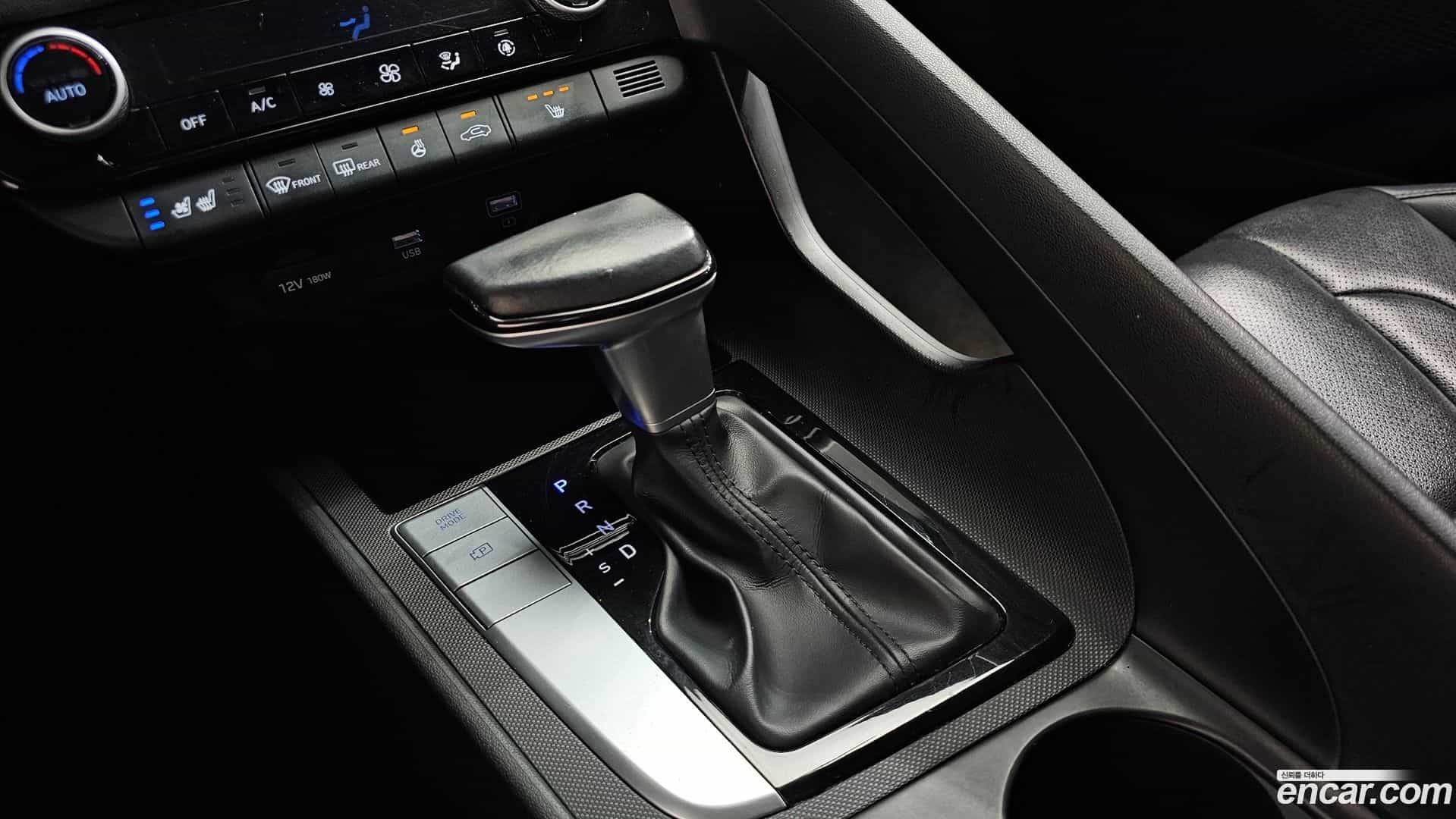 AVANTE Hyundai 2020.9-INNER-009
