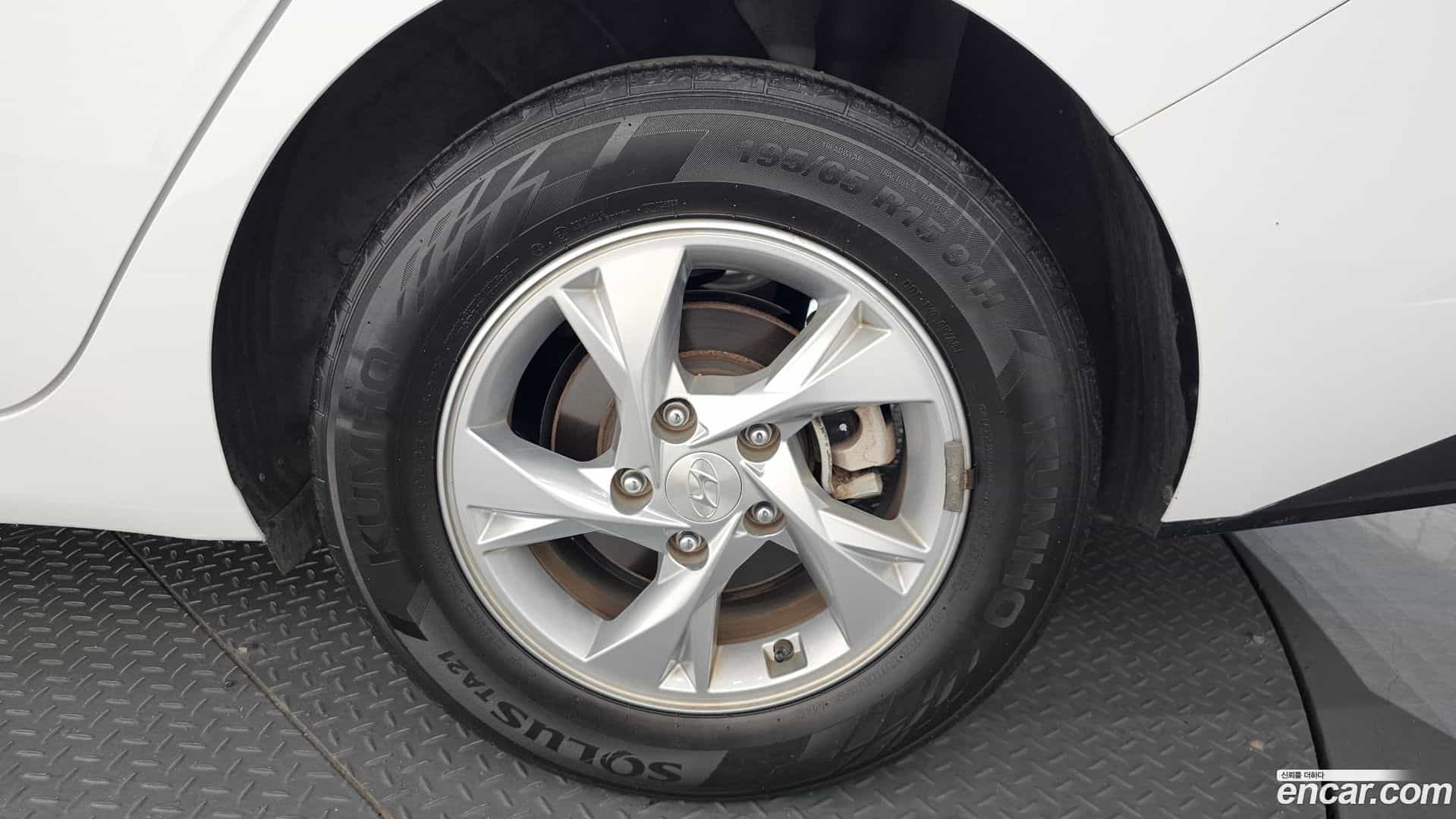 AVANTE Hyundai 2020.9-OUTER-031
