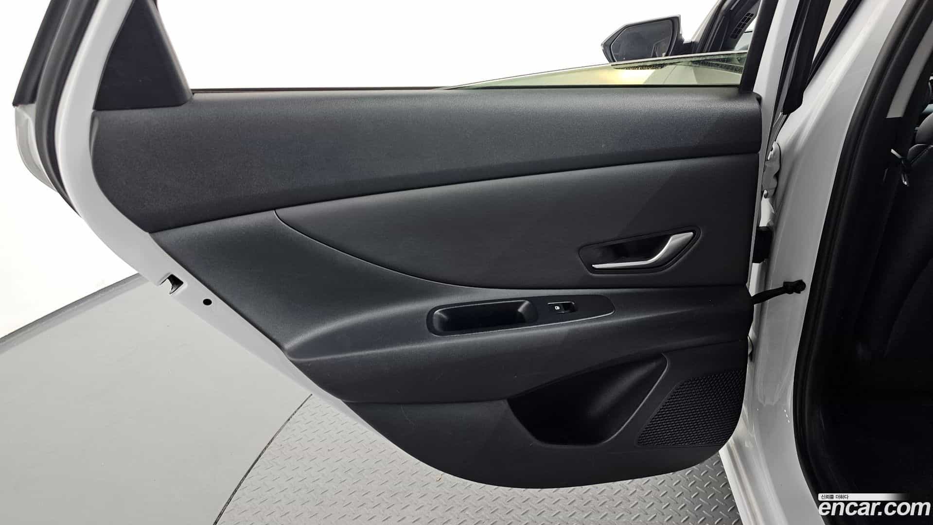 AVANTE Hyundai 2020.9-INNER-035