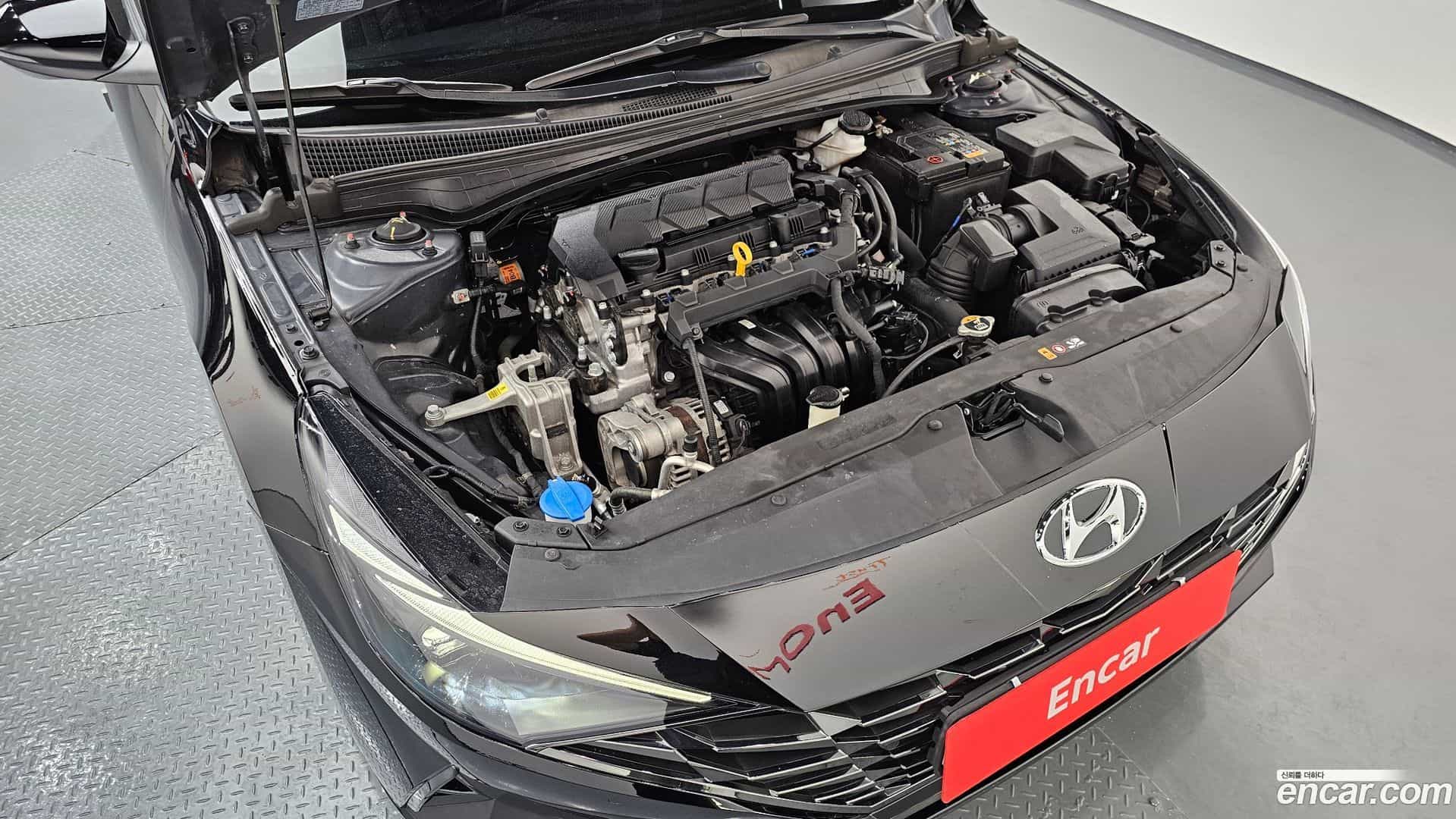 AVANTE Hyundai 2020.5-OUTER-006