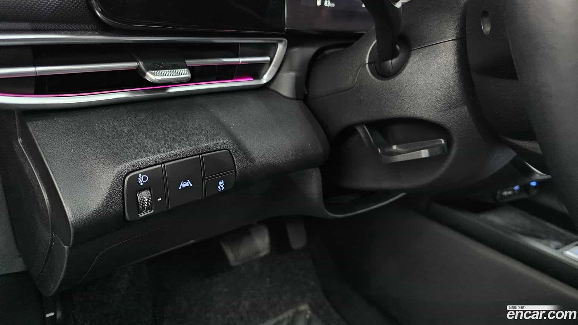 AVANTE Hyundai 2020.5-OPTION-024