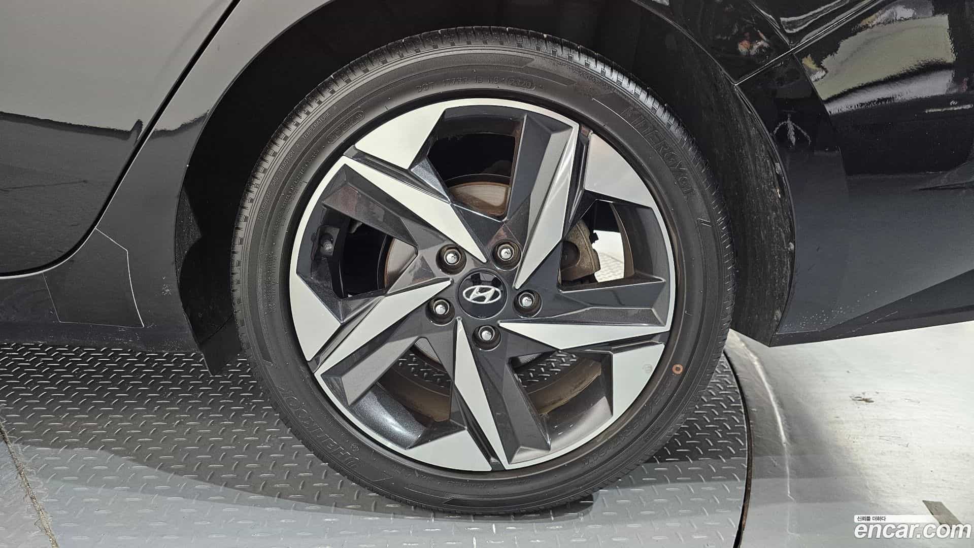 AVANTE Hyundai 2020.5-OUTER-031