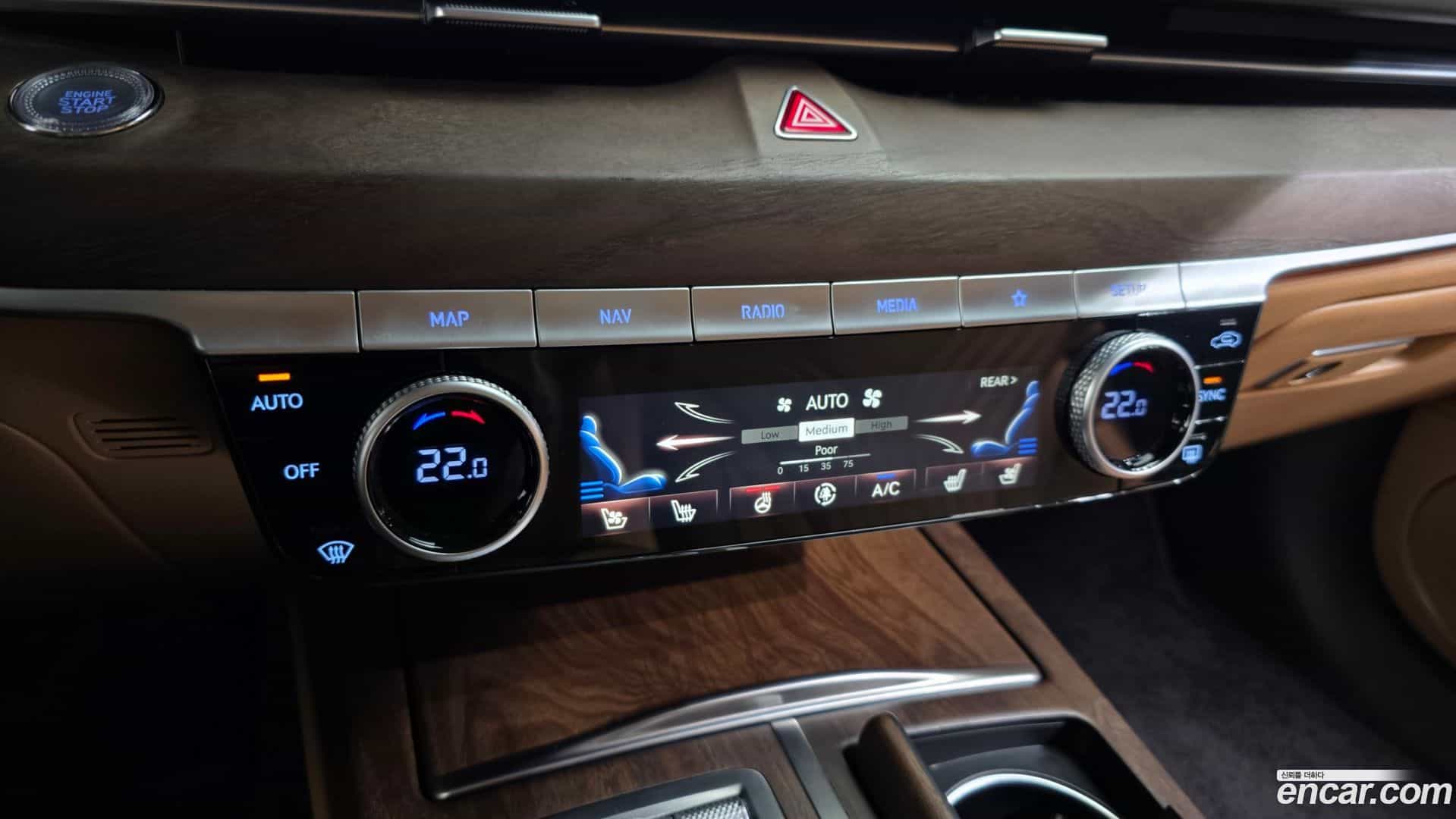 G80 Genesis 2022.2-OPTION-042