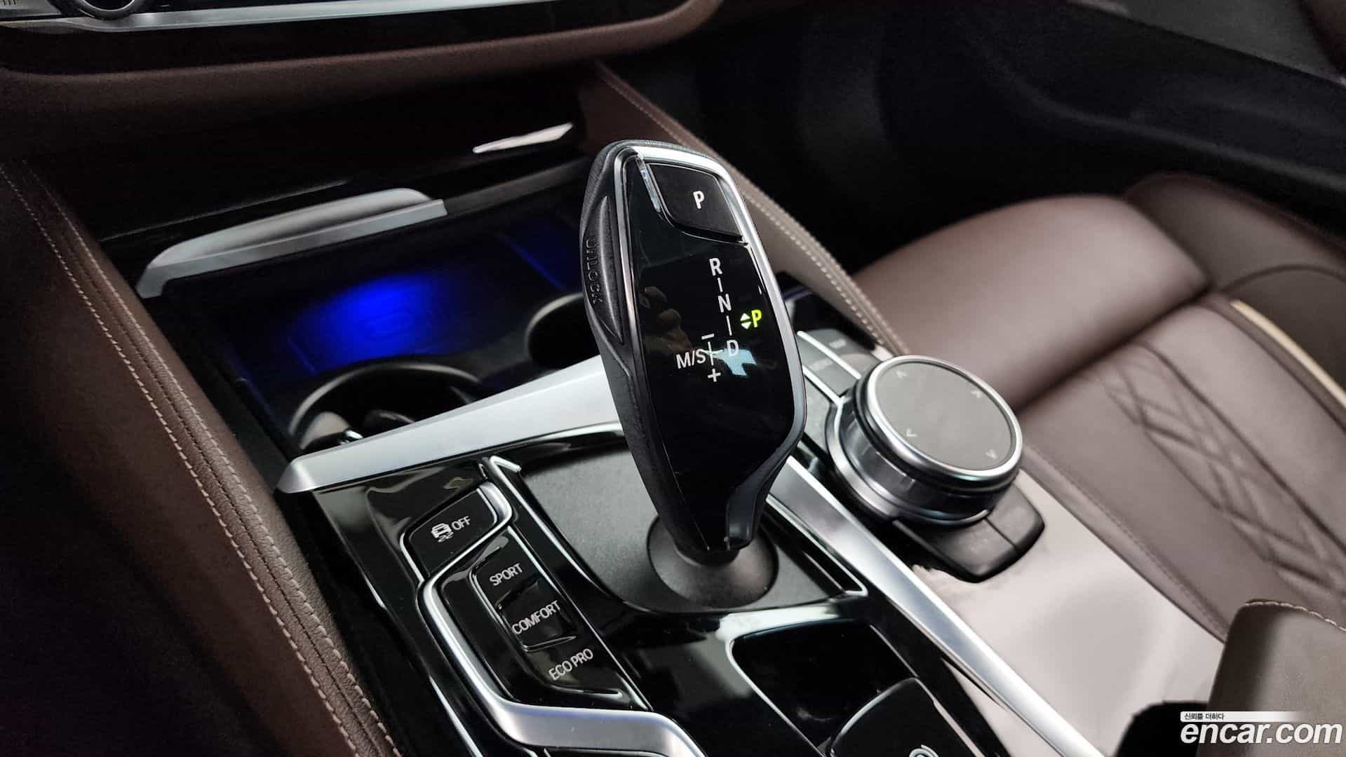 5-Series BMW 2023.5-INNER-009