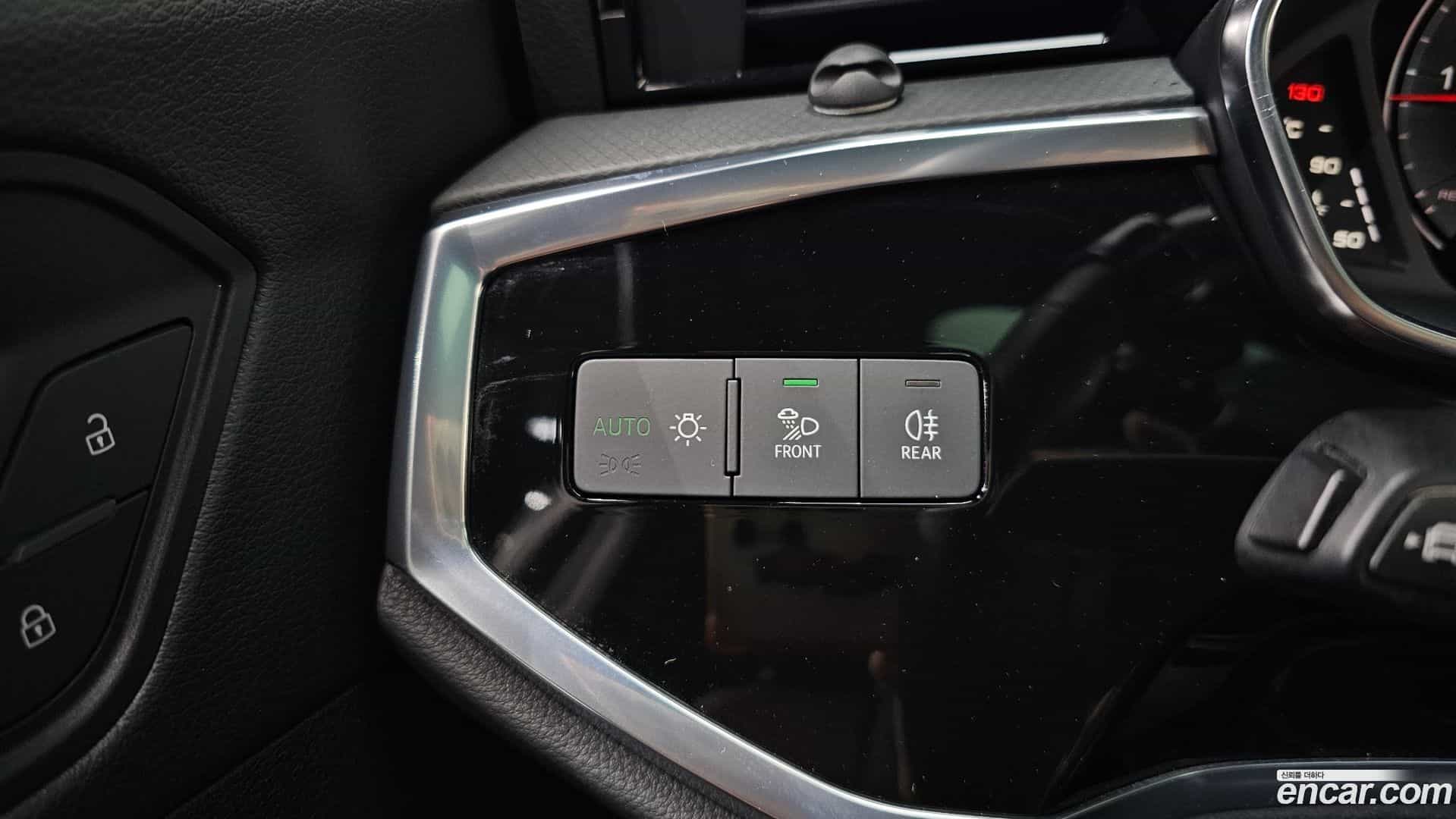 Q3 Audi 2023.3-OPTION-044