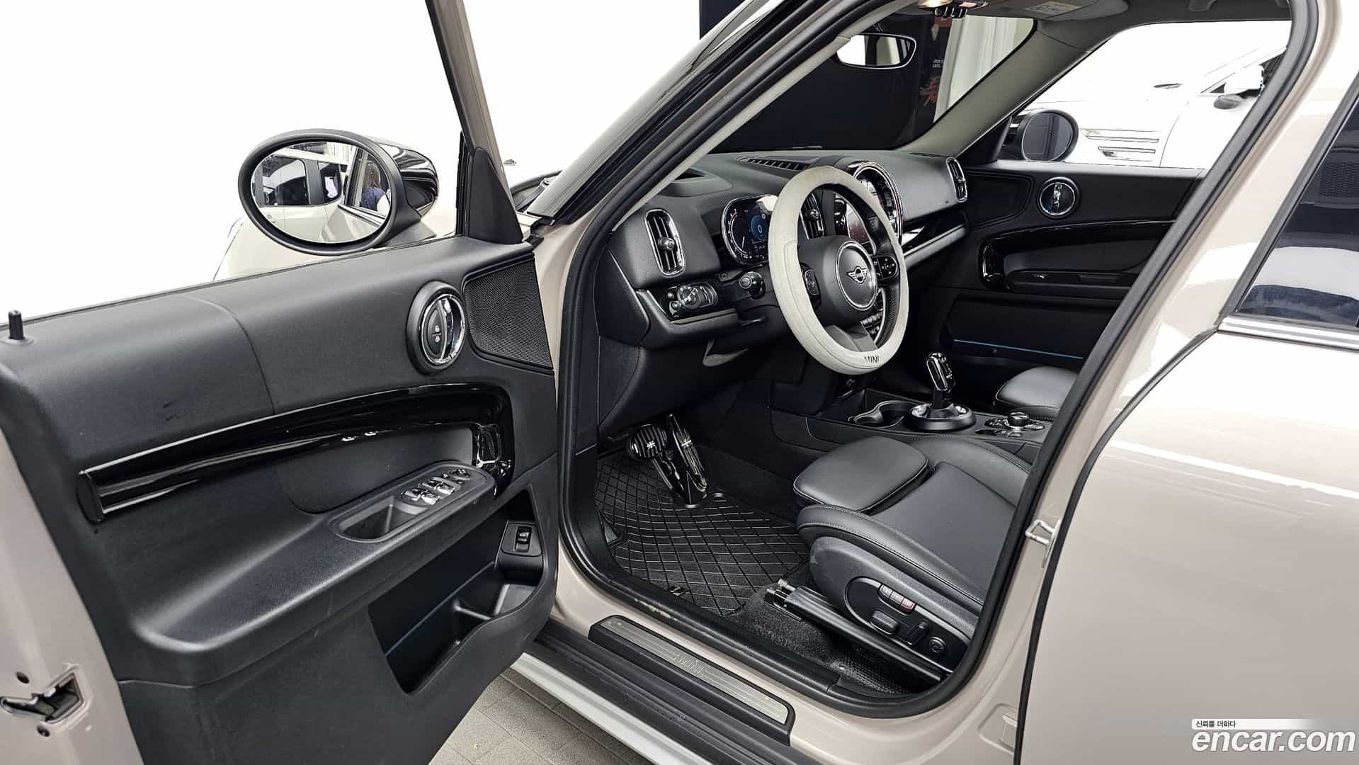 Countryman Mini 2021.8-INNER-010