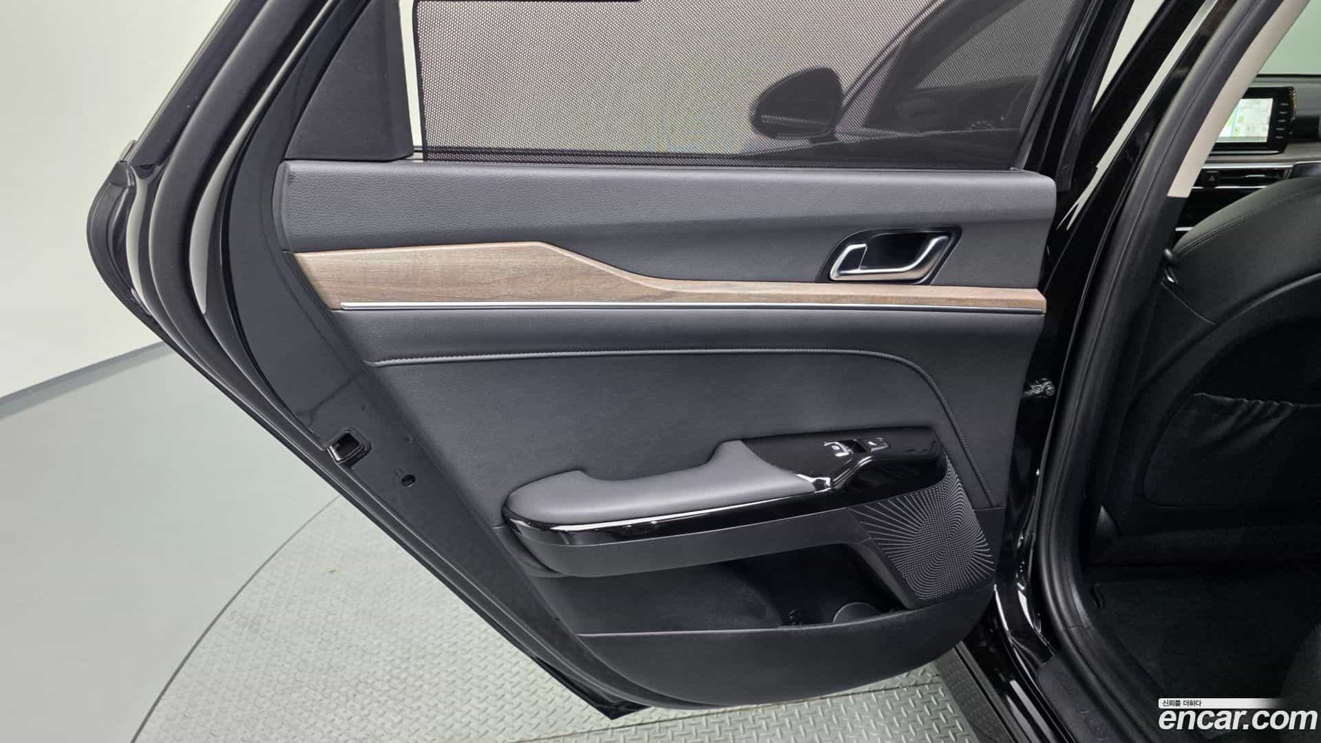 K5 Kia 2023.4-INNER-035