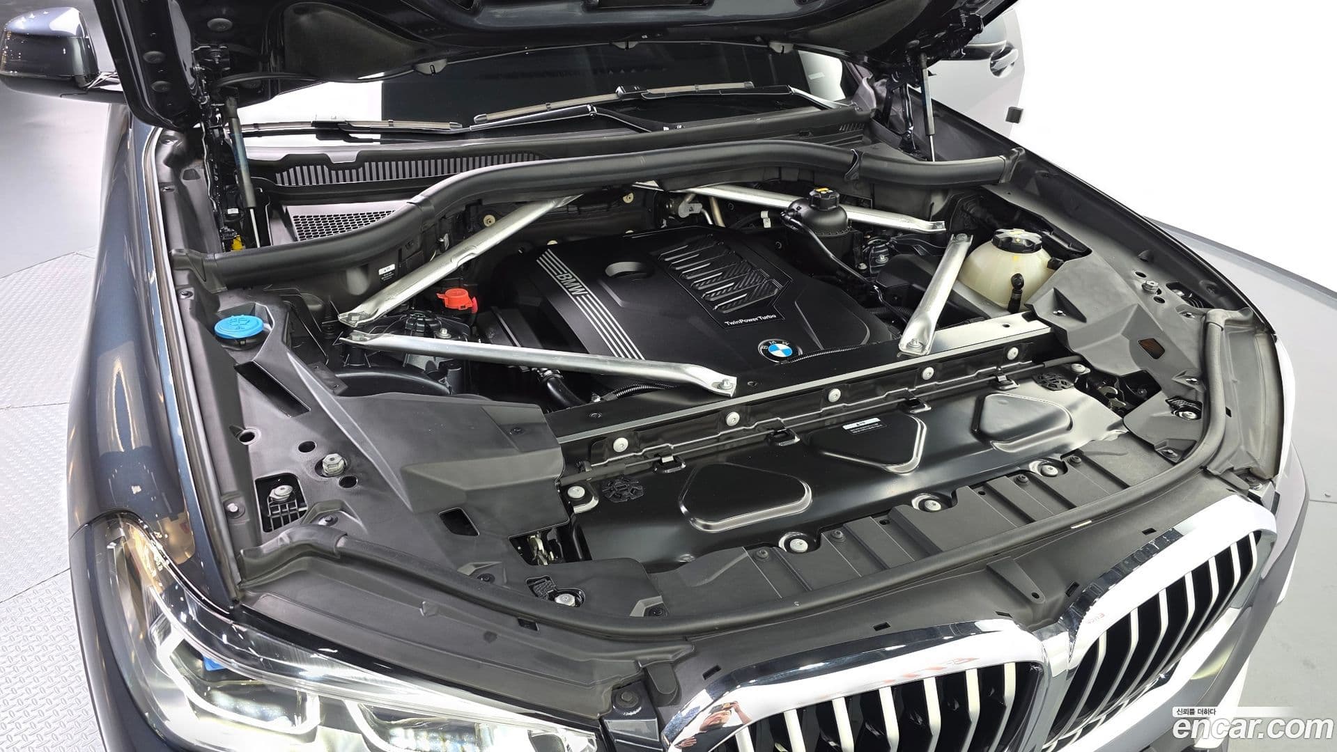 Main__Slider__Photo:X5 BMW 2022.3-5