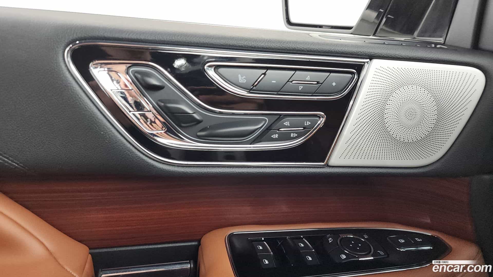 Navigator Lincoln 2021.2-OPTION-024
