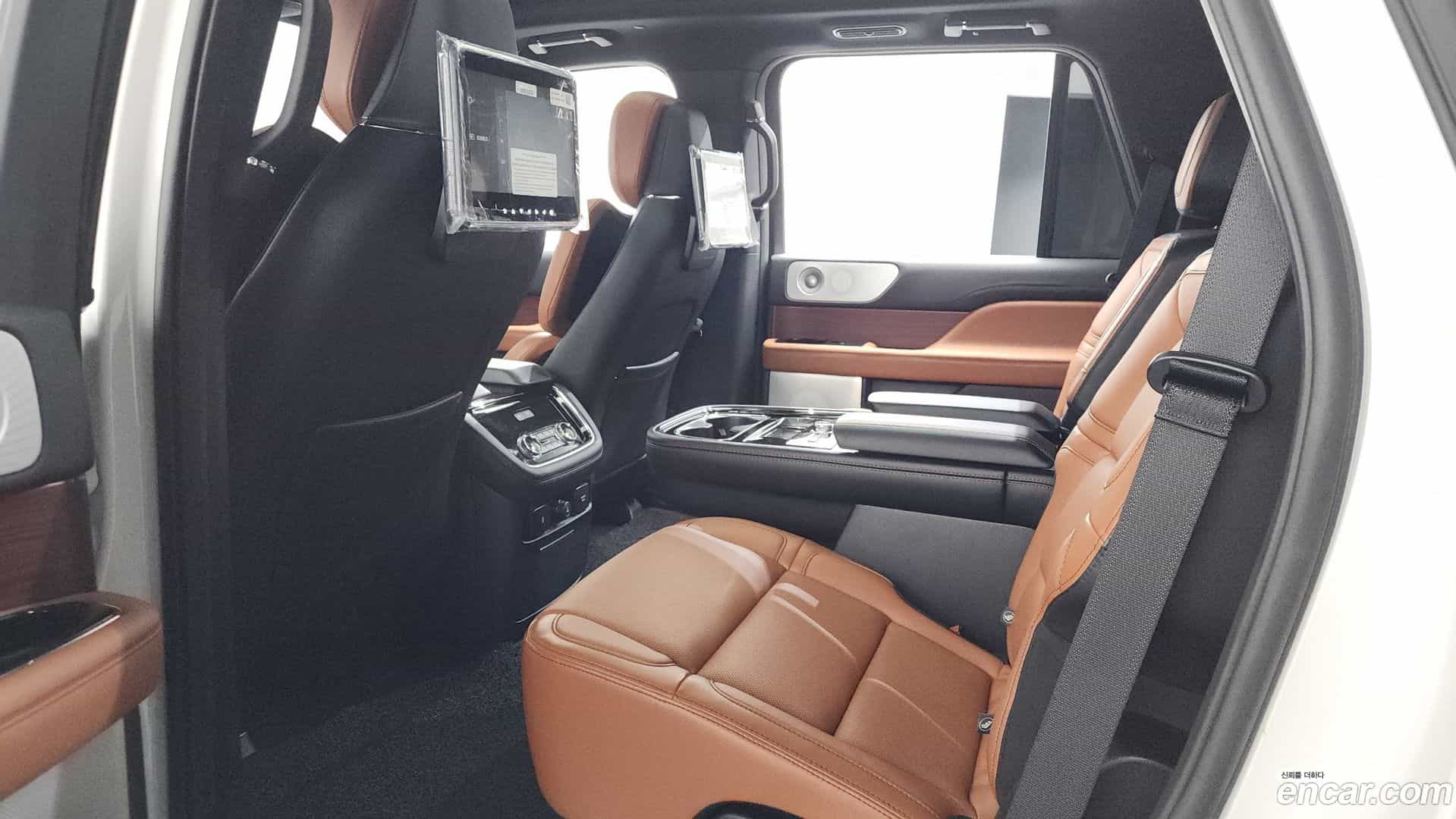 Navigator Lincoln 2021.2-OPTION-041