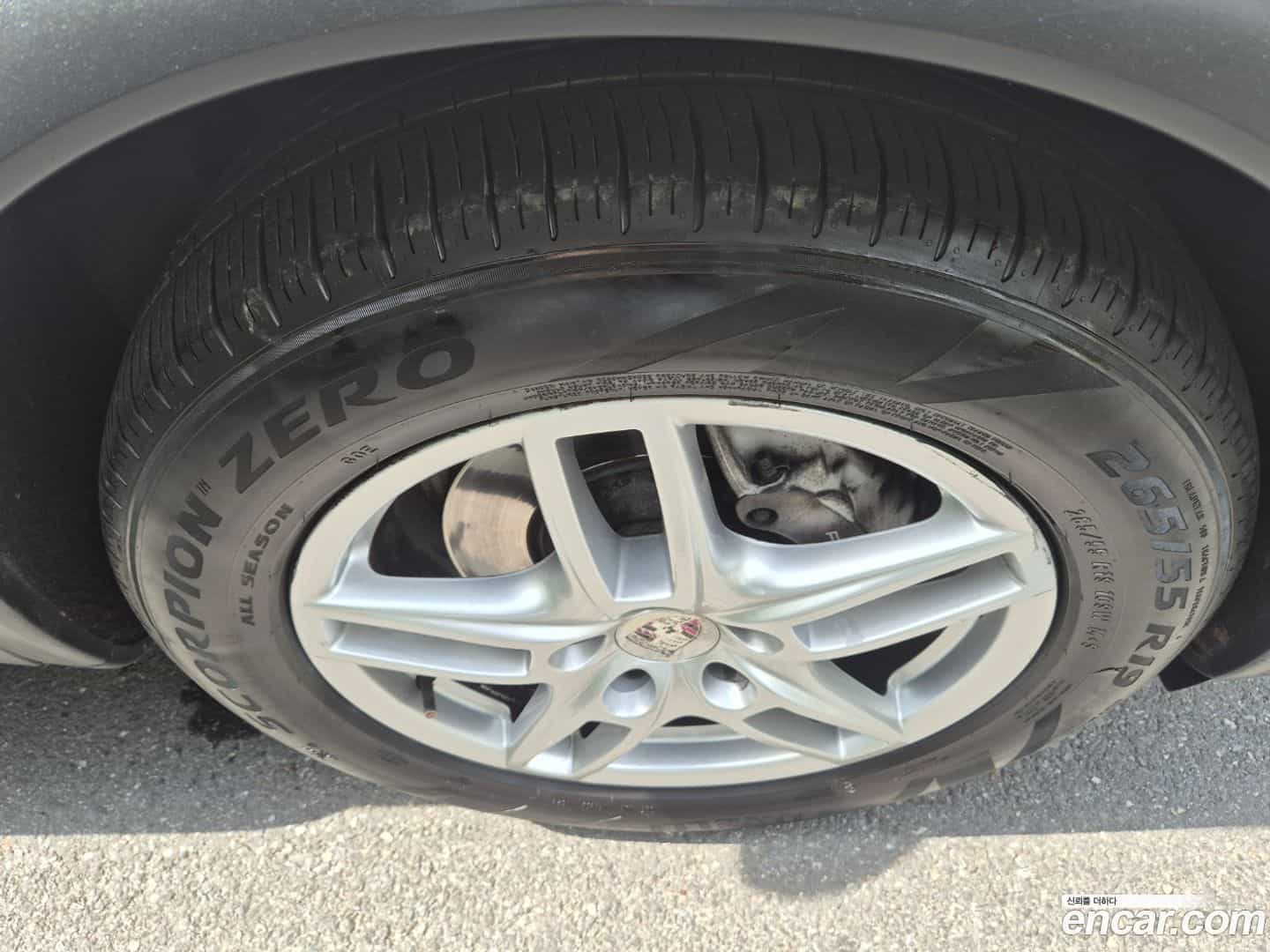 Cayenne Porsche 2012.3-OPTION-023