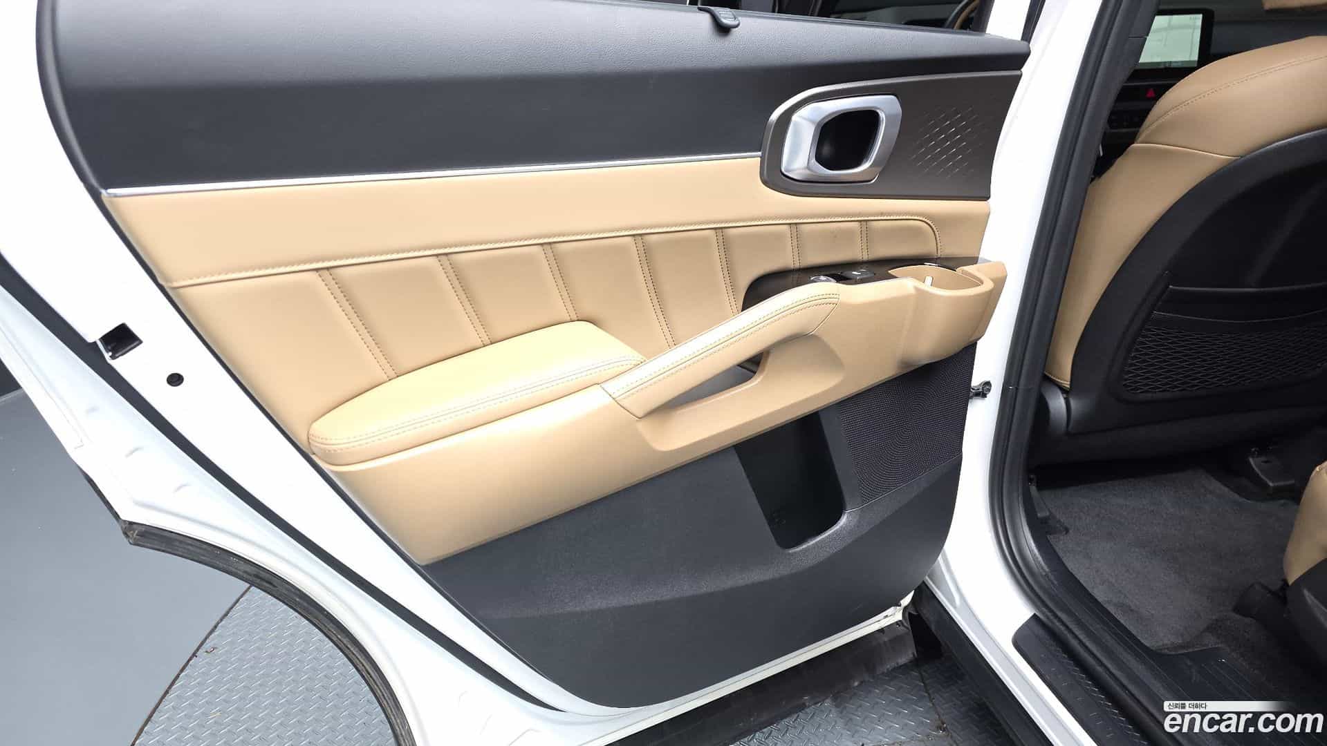 Sorento Kia 2025.3-INNER-035