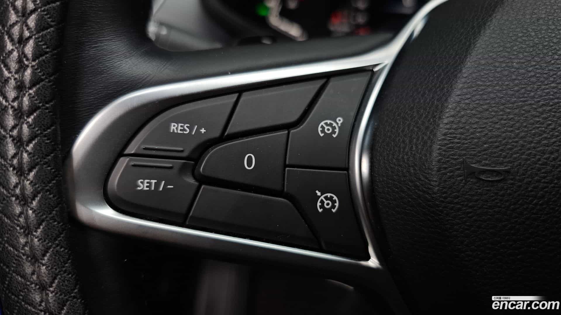 XM3 Renault Korea 2022.6-OPTION-040