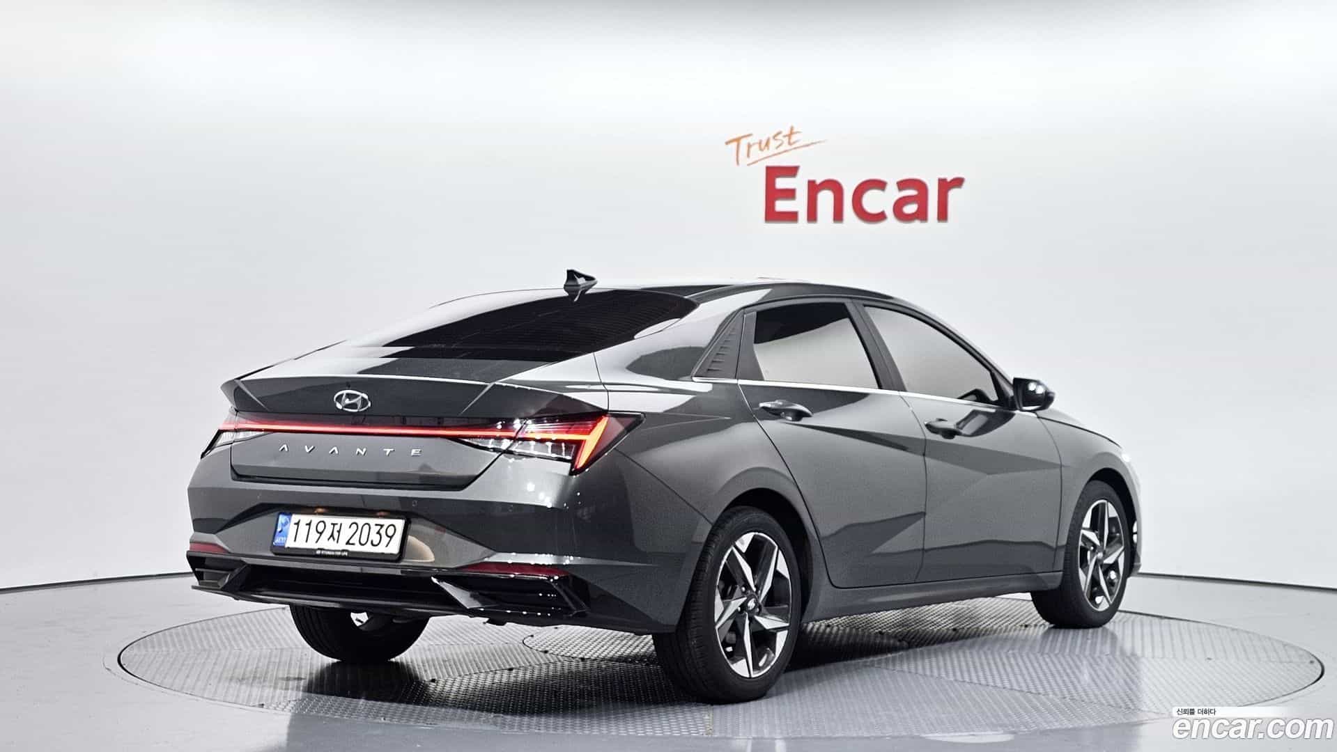 AVANTE Hyundai 2022.8-OUTER-002