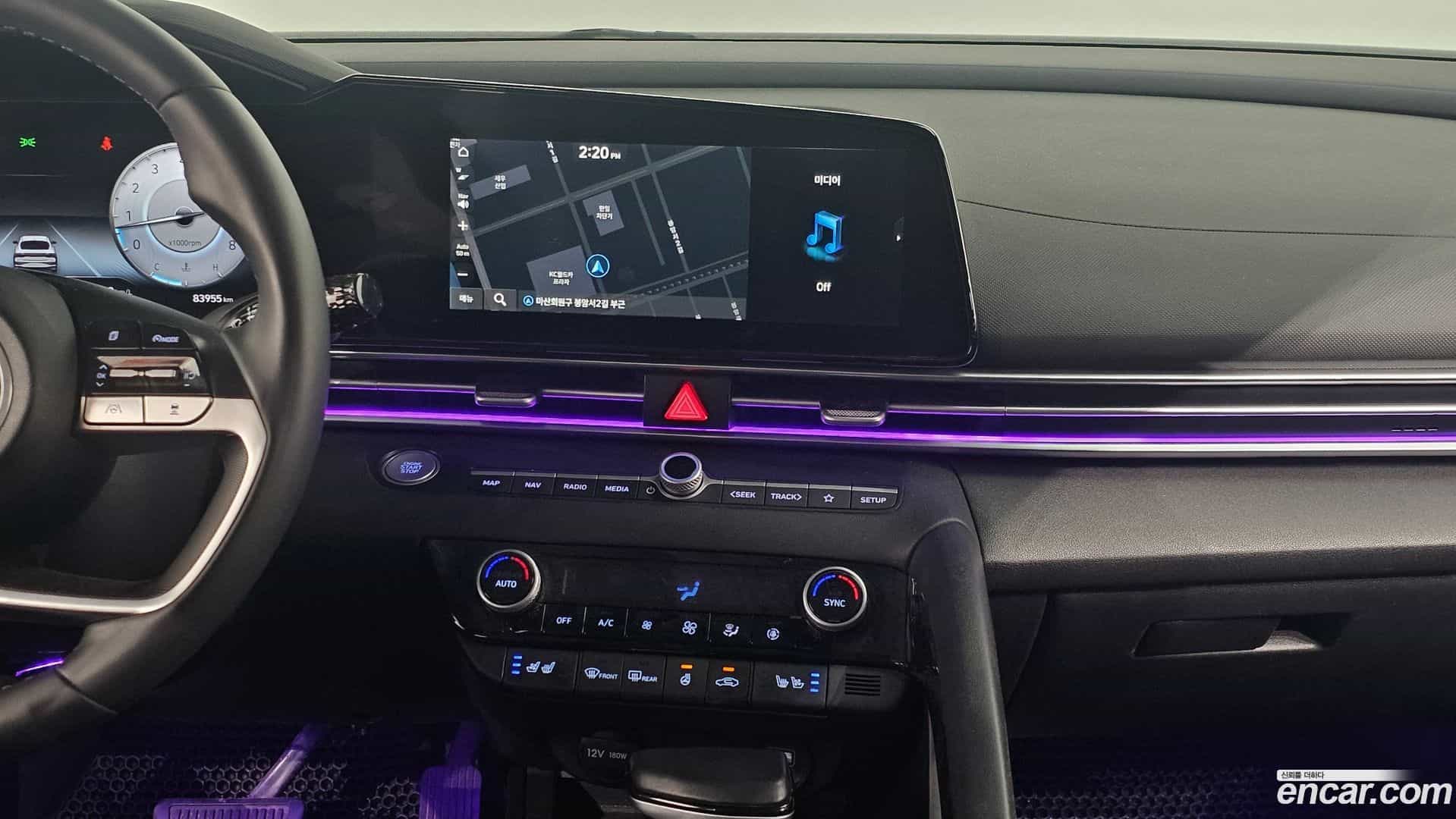 AVANTE Hyundai 2022.8-OPTION-018