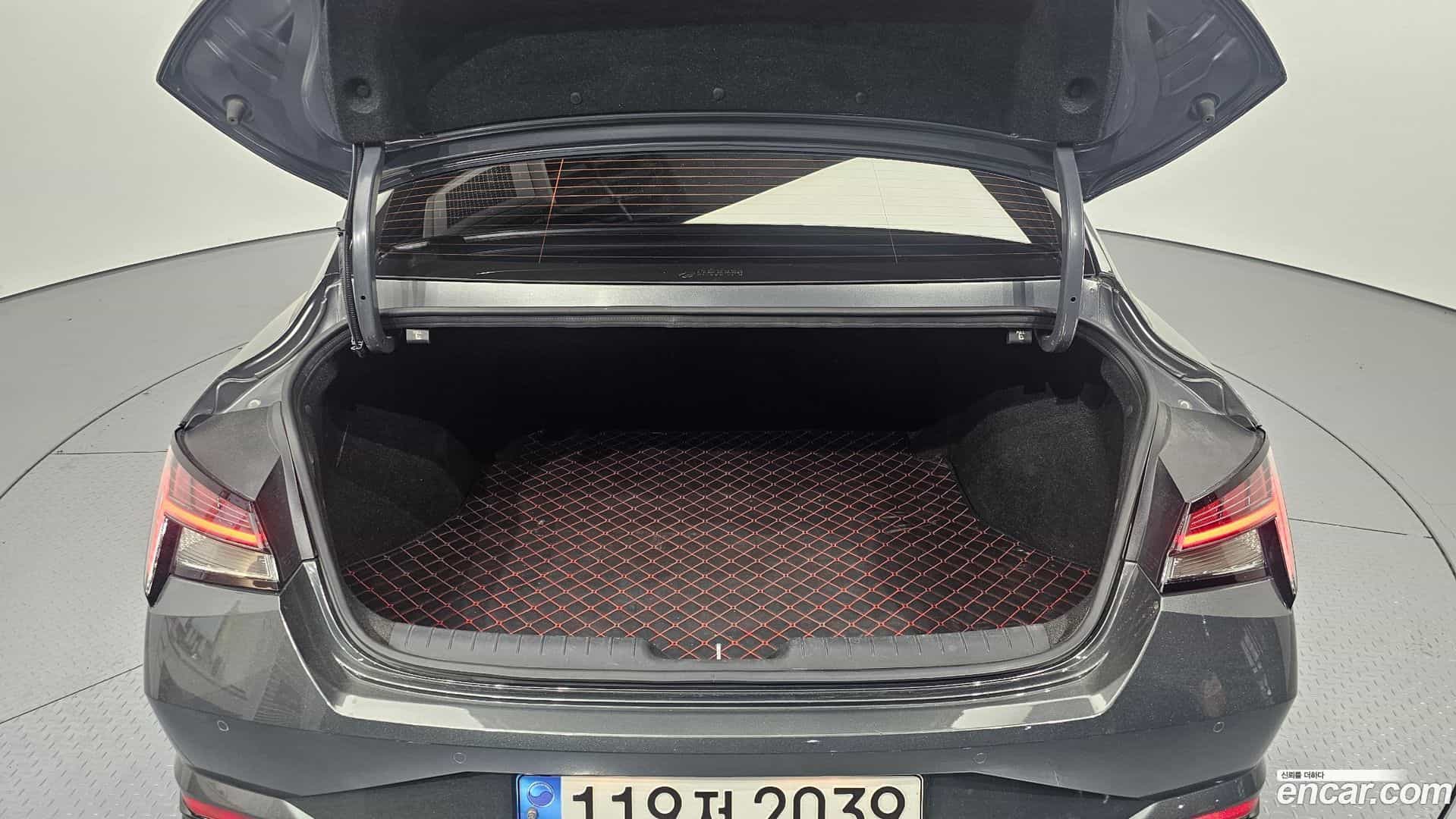 AVANTE Hyundai 2022.8-OPTION-024