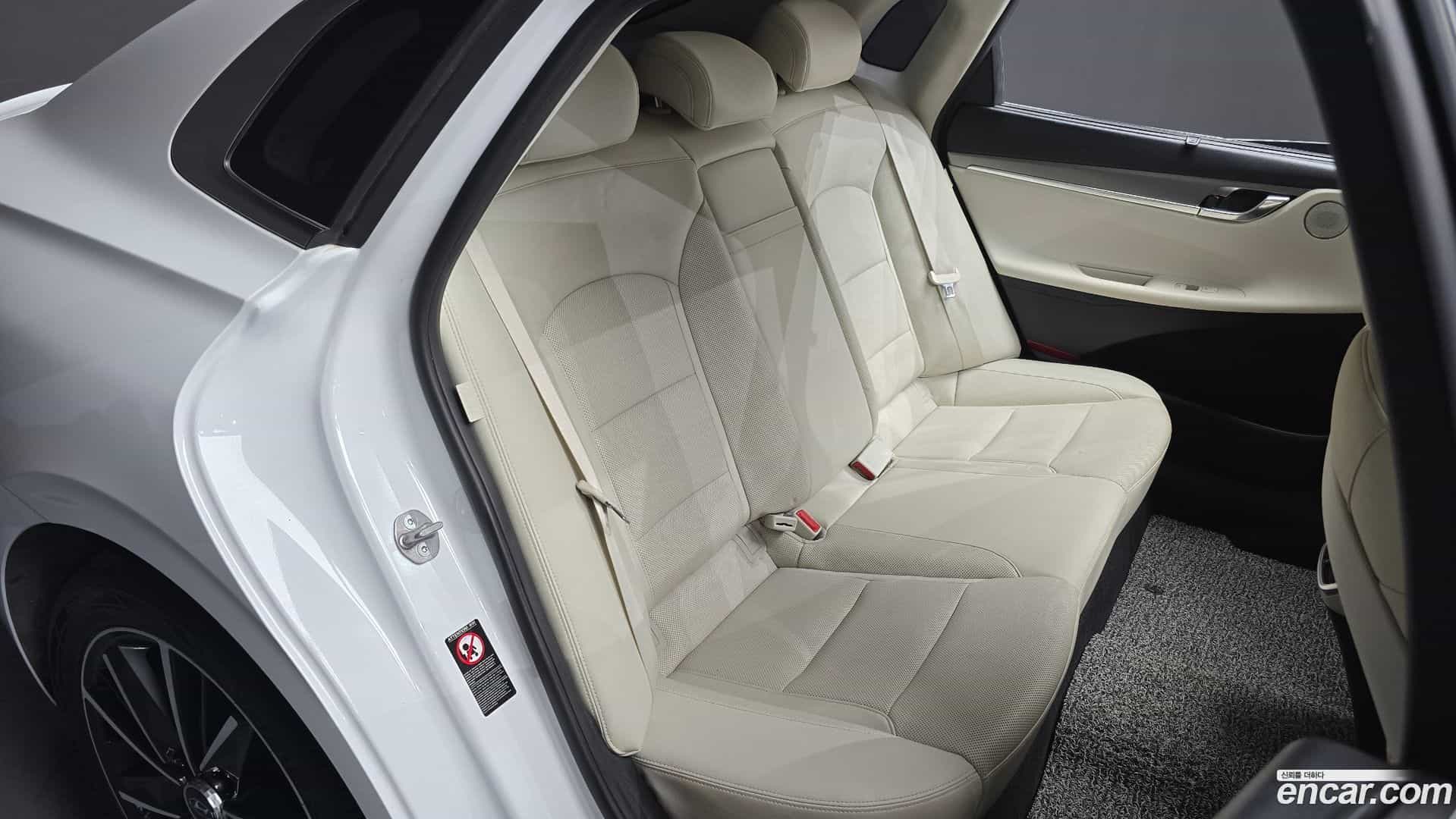 Grandeur Hyundai 2022.6-INNER-036
