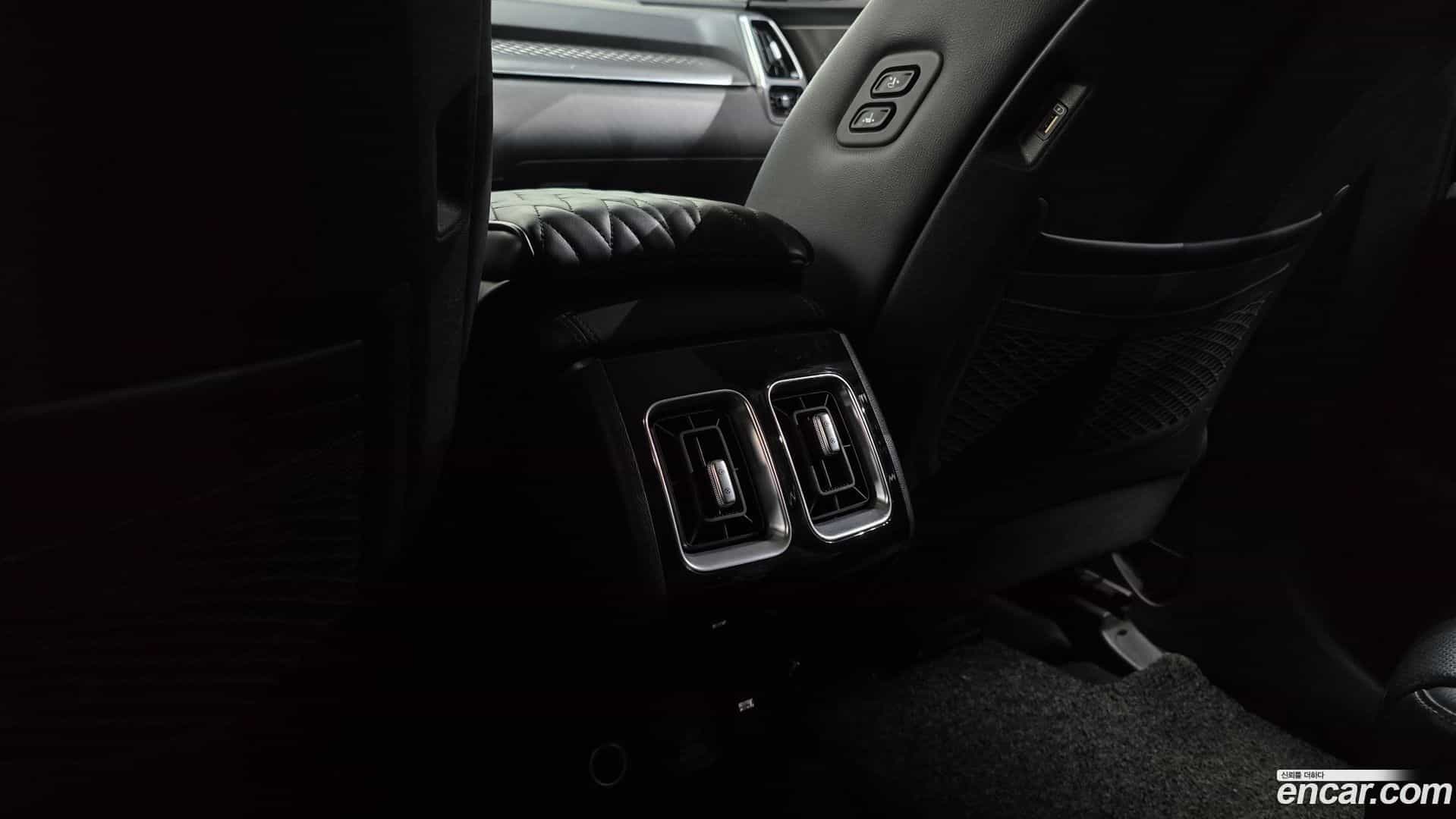Sorento Kia 2020.5-OPTION-044