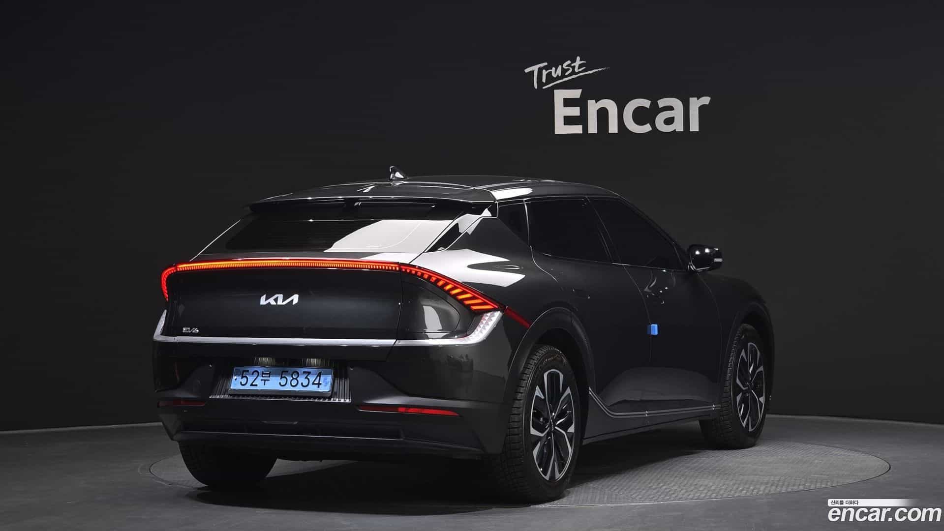 EV6 Kia 2022.8-OUTER-002