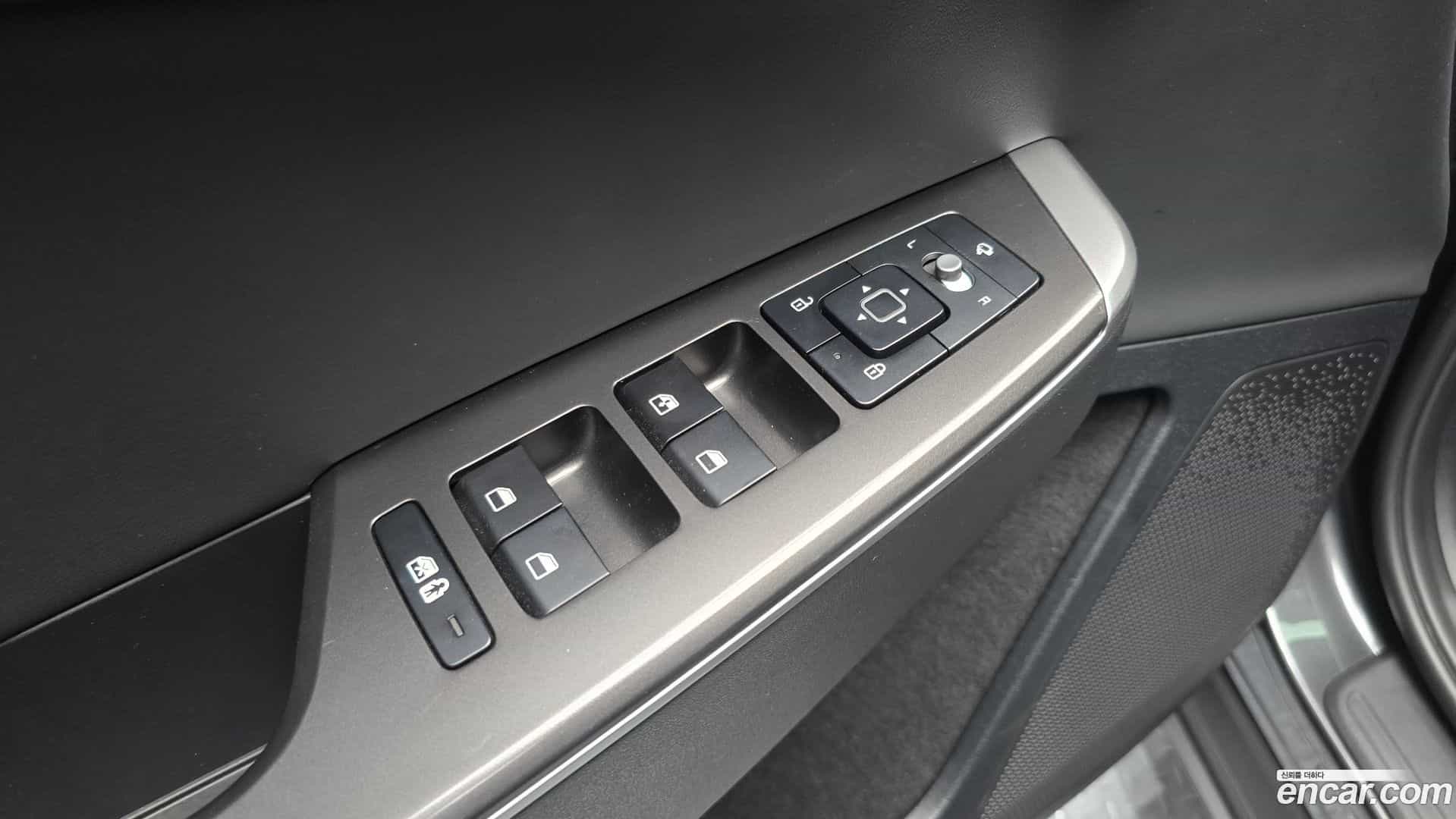 EV6 Kia 2022.8-OPTION-042
