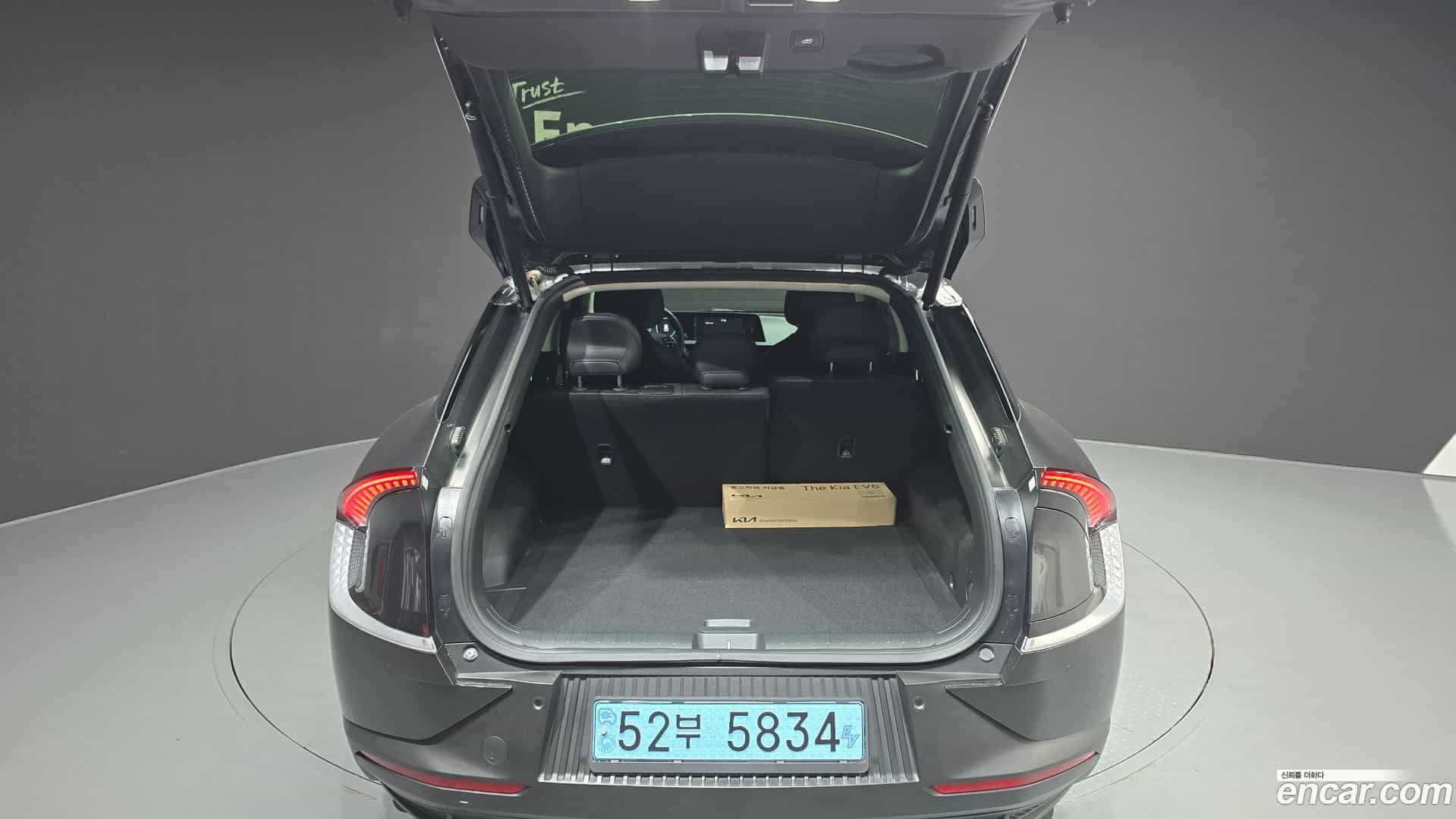 EV6 Kia 2022.8-OPTION-045