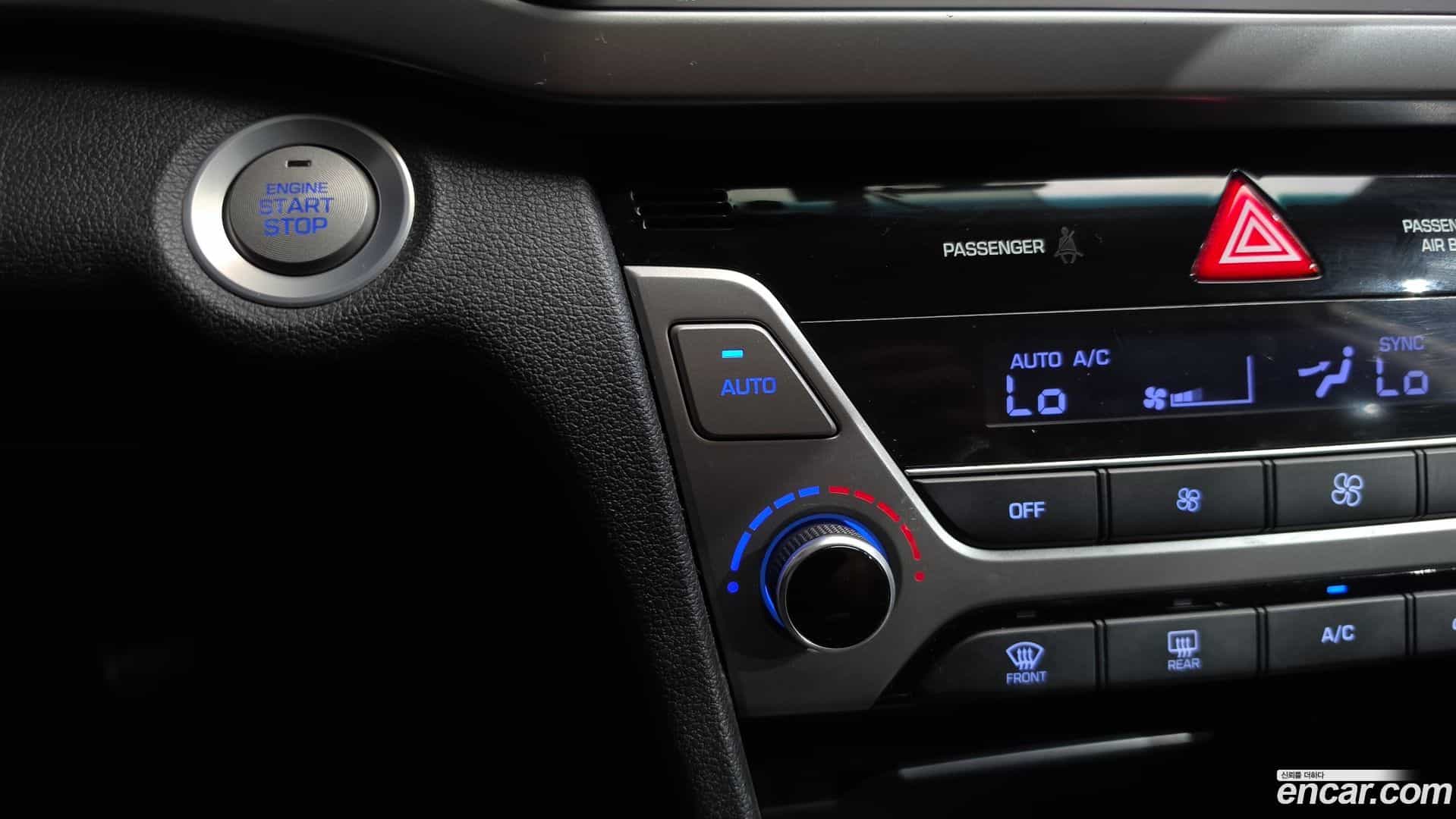 AVANTE Hyundai 2015.8-OPTION-022