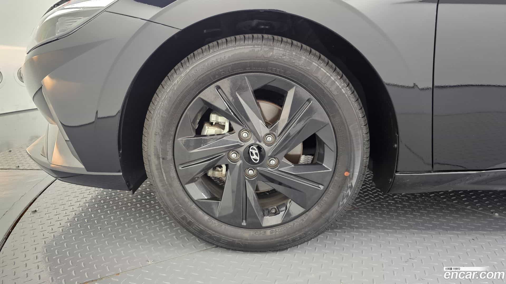 AVANTE Hyundai 2023.0-OUTER-005