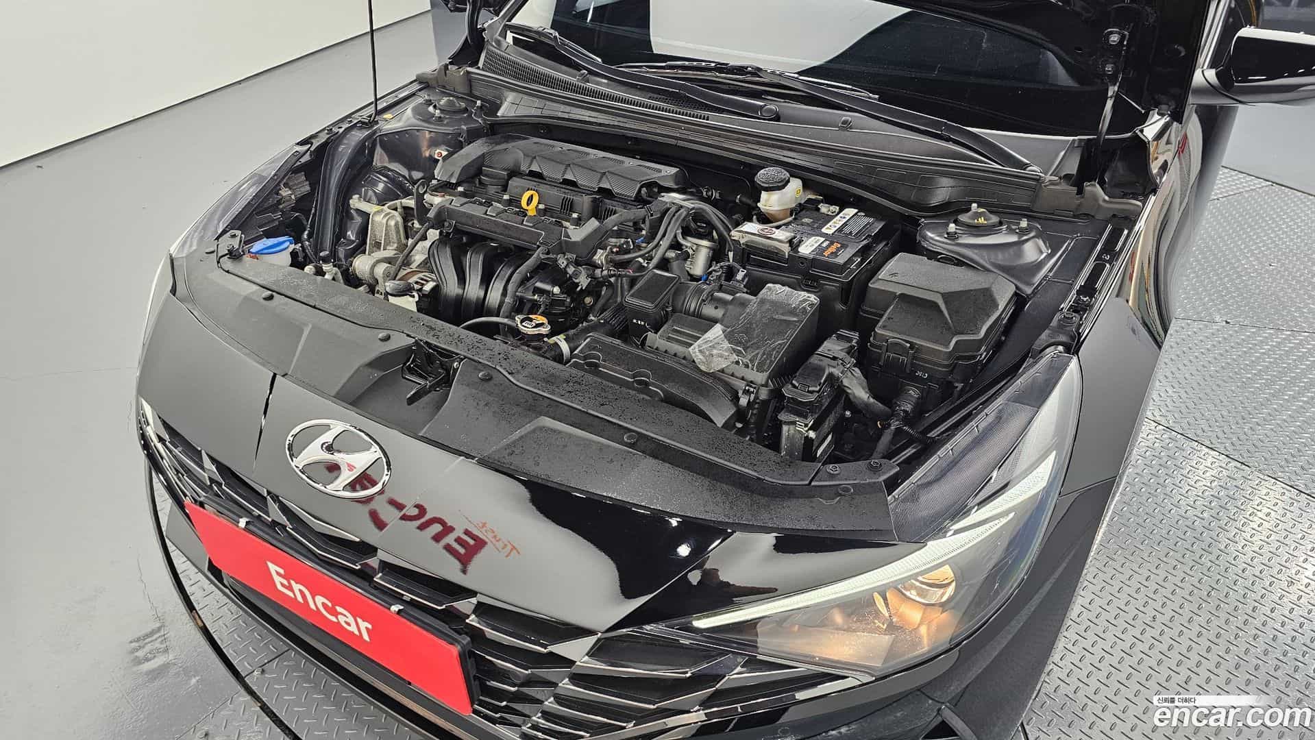 AVANTE Hyundai 2023.0-OUTER-006