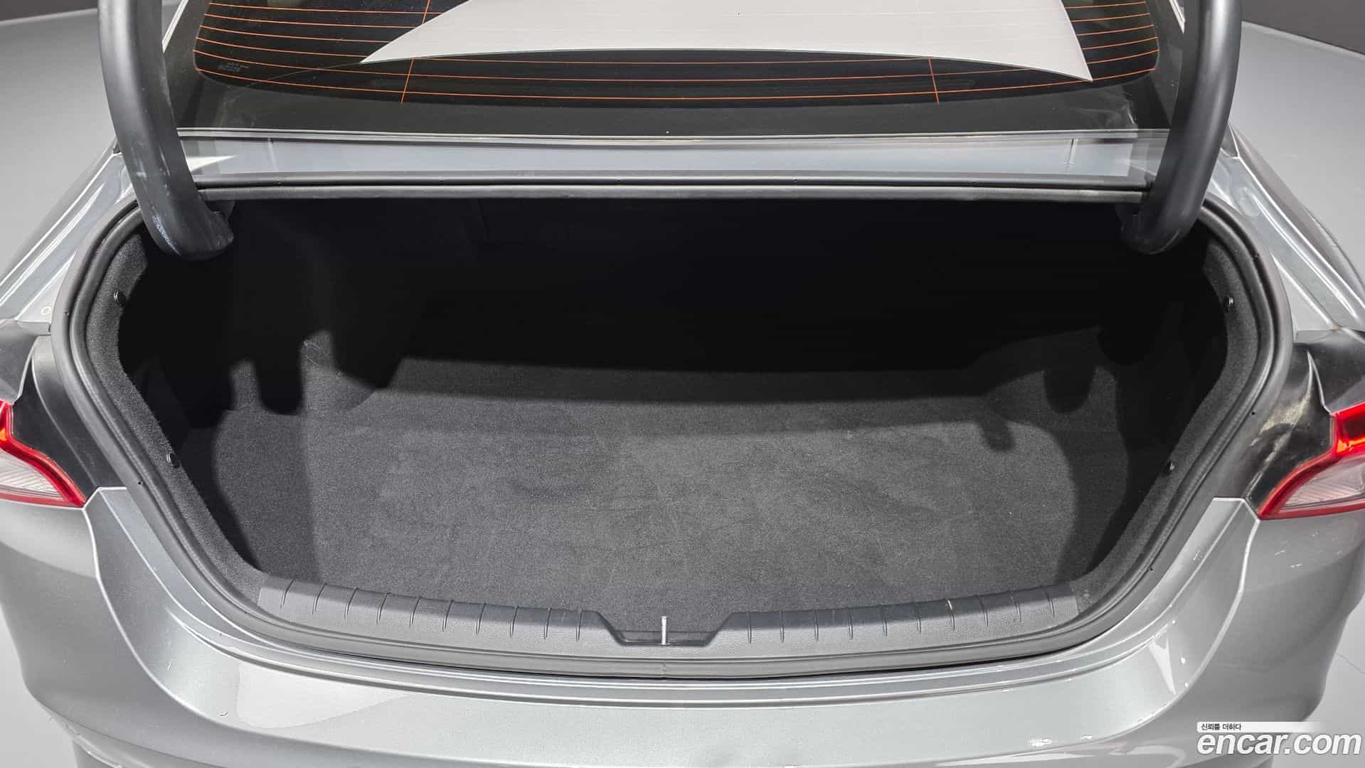 K5 Kia 2022.3-OPTION-043