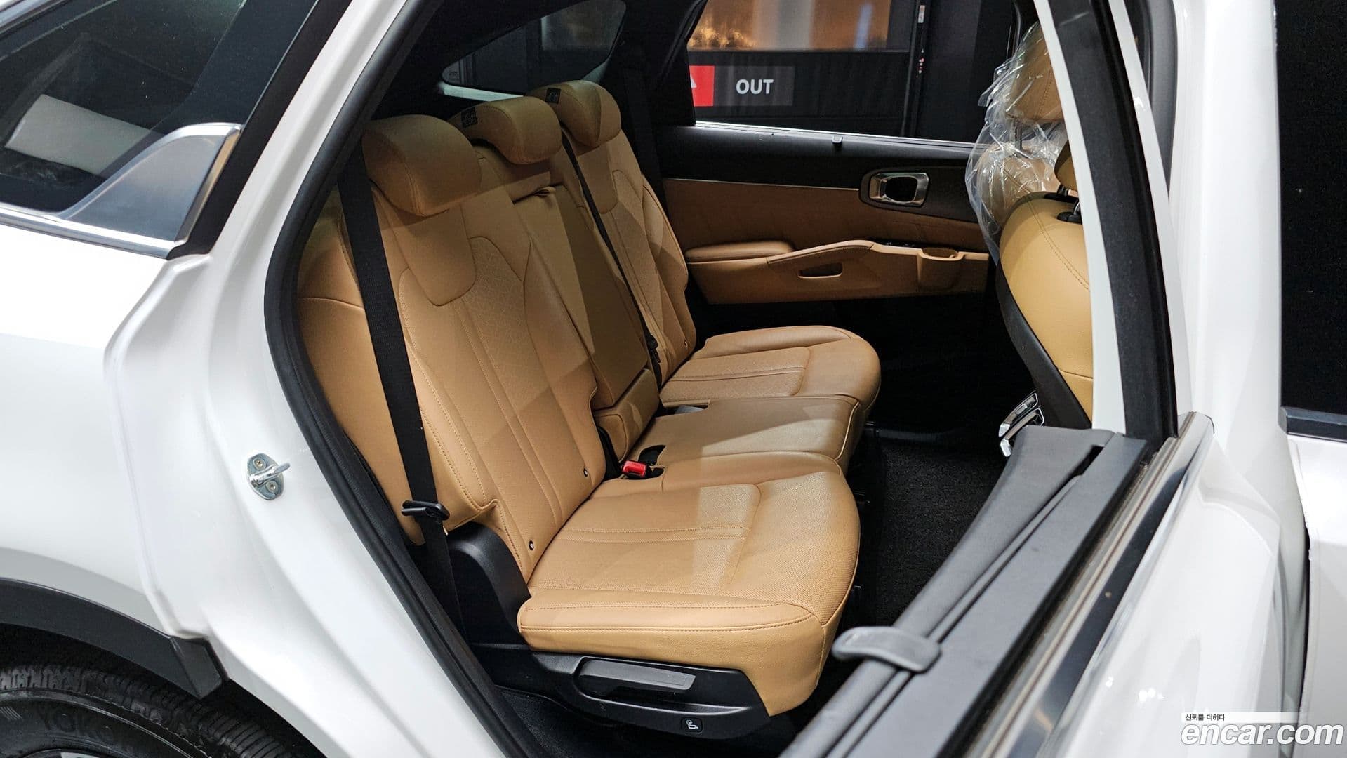Main__Slider__Photo:Sorento Kia 2022.5-10