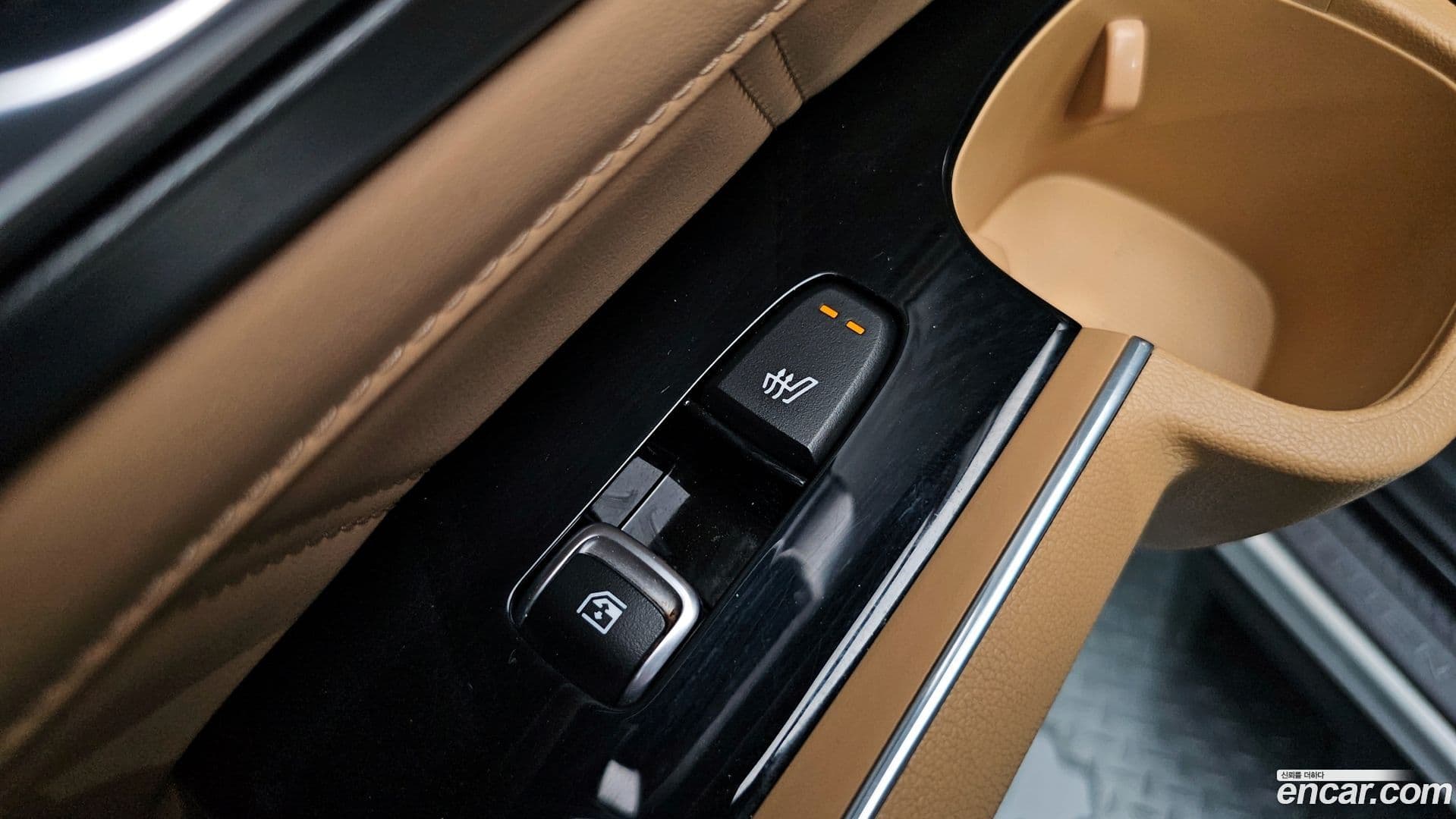 Main__Slider__Photo:Sorento Kia 2022.5-16