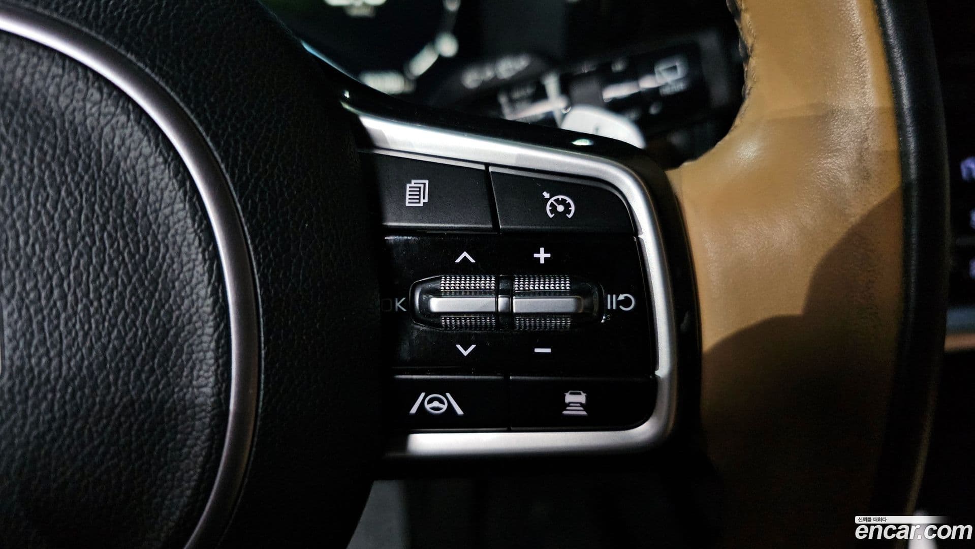 Main__Slider__Photo:Sorento Kia 2022.5-26