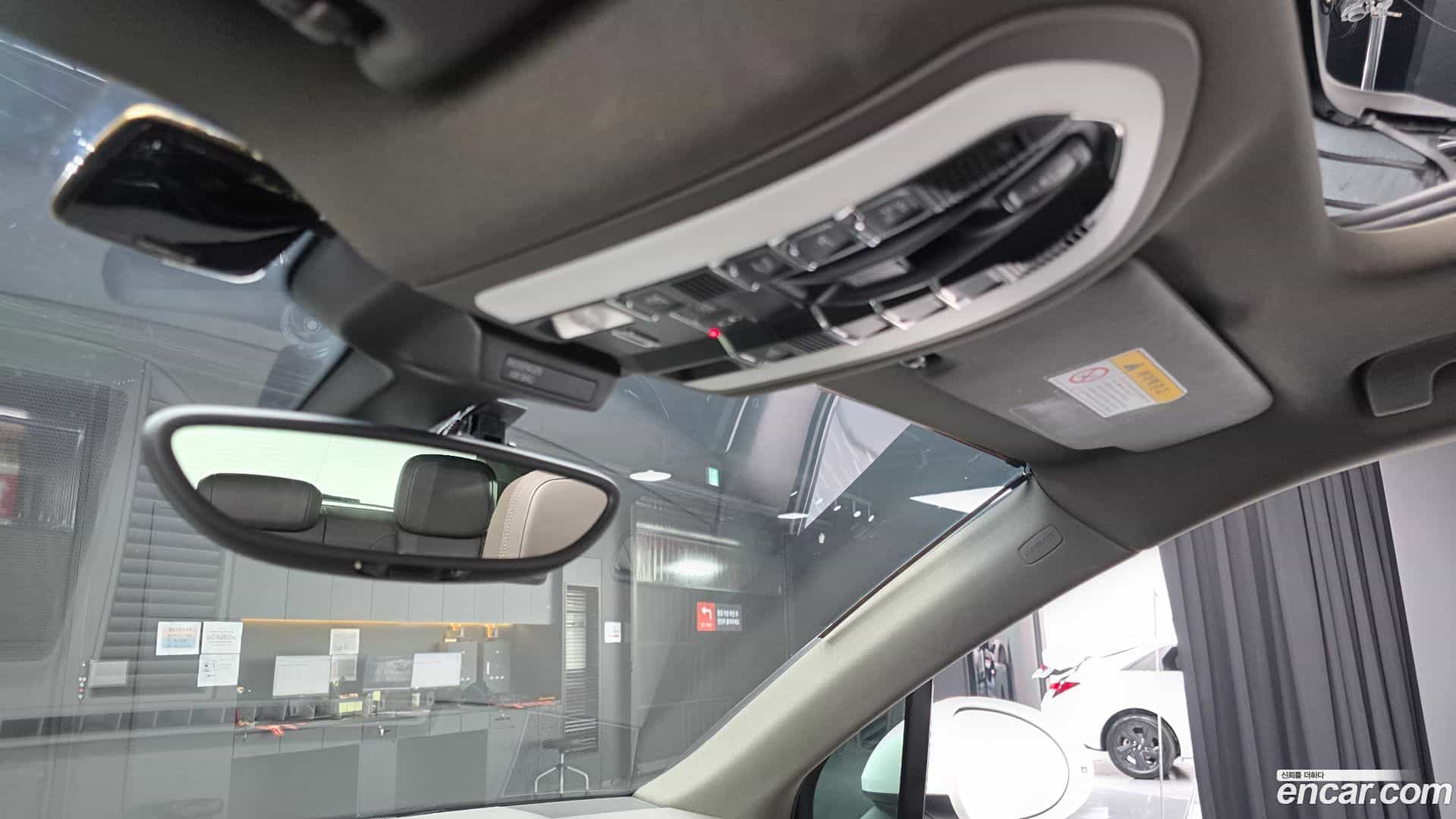 Macan Porsche 2014.11-OPTION-042