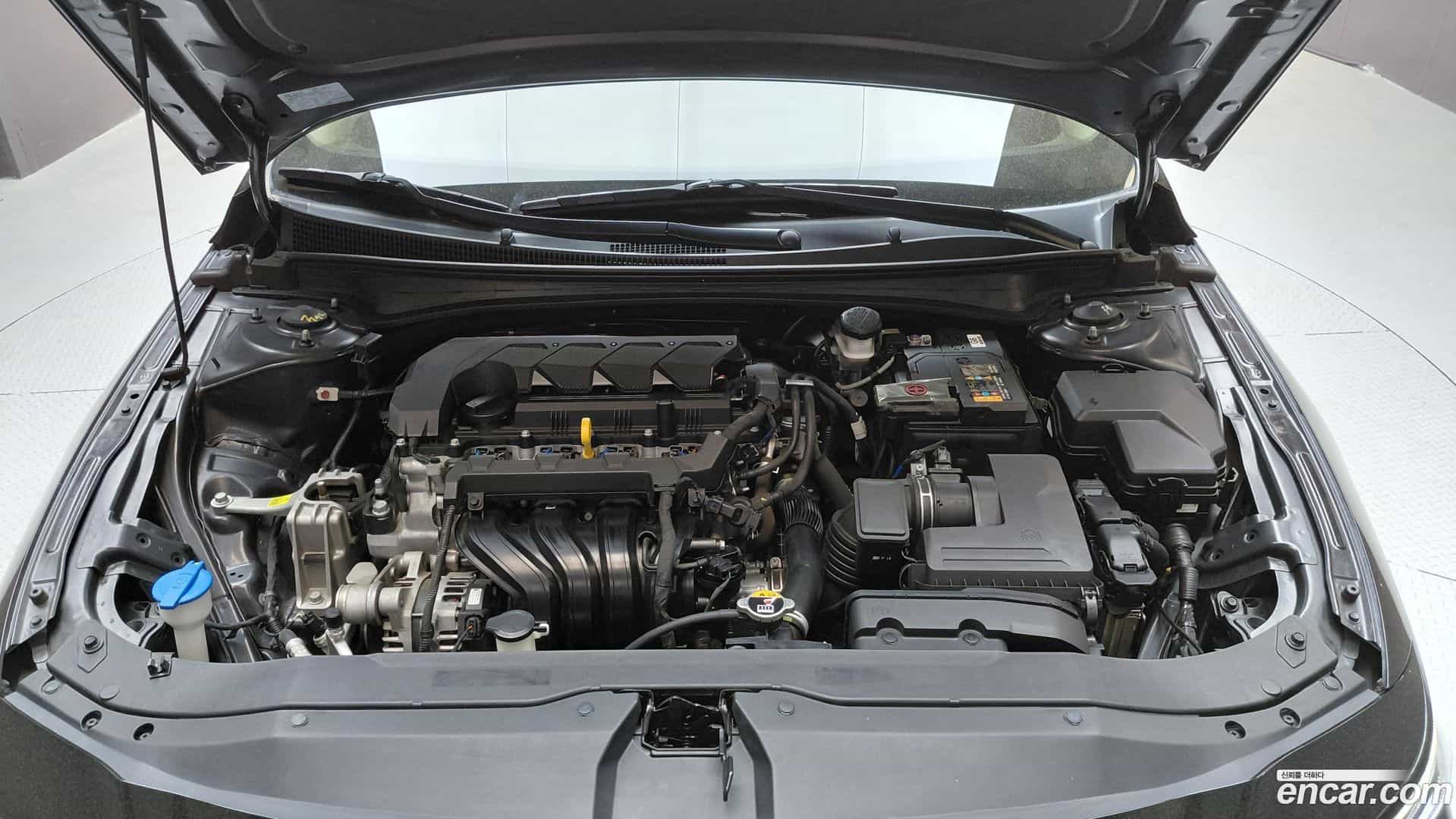AVANTE Hyundai 2023.3-OUTER-006