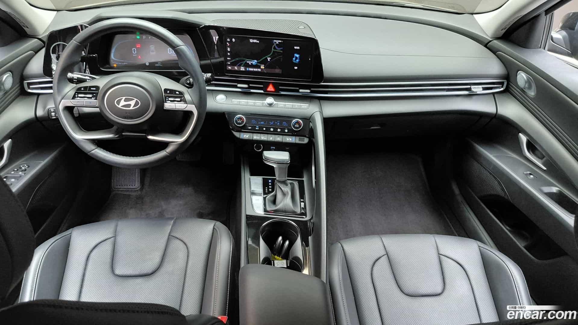 AVANTE Hyundai 2023.3-INNER-007