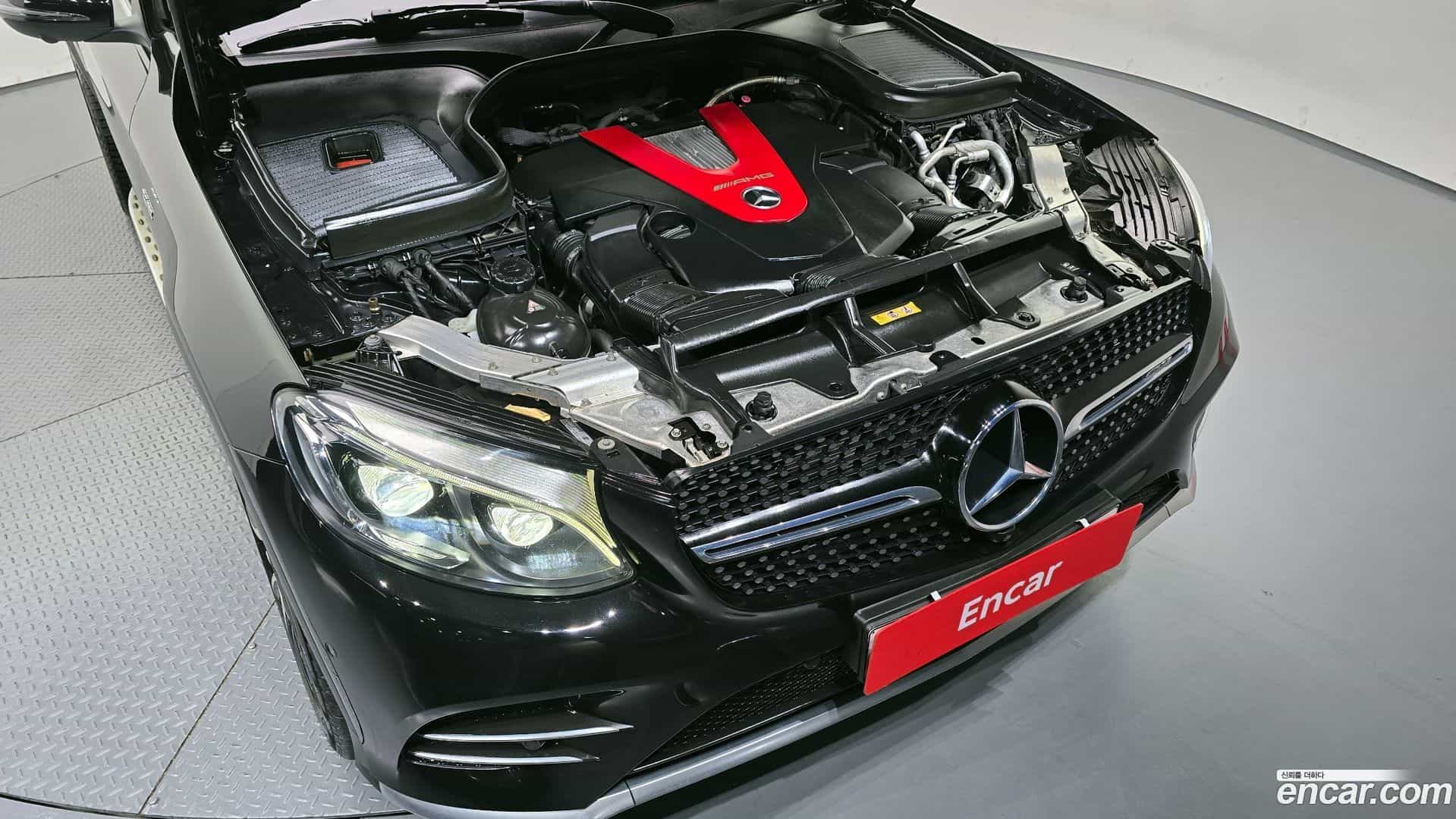 GLC-Class Mercedes-Benz 2017.1-OUTER-006