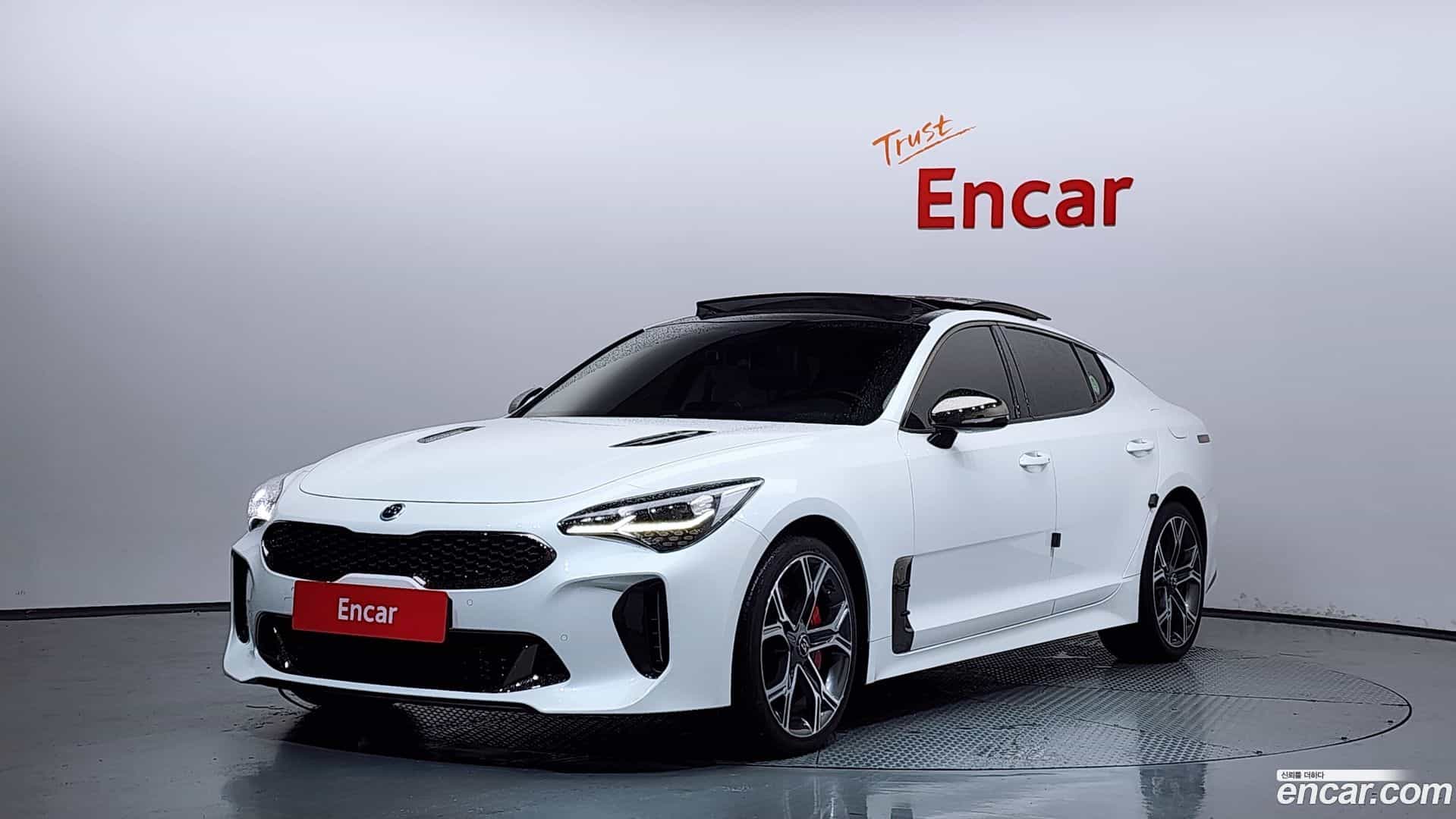 Stinger Kia 2017.6-OUTER-001