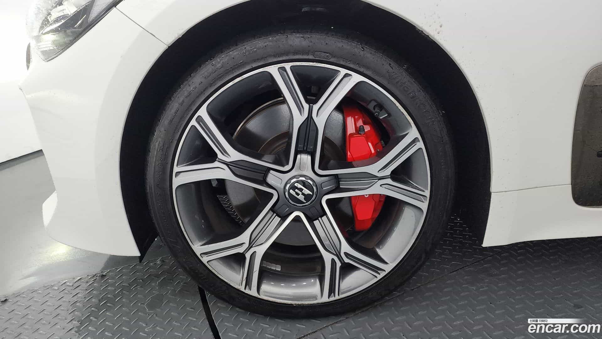 Stinger Kia 2017.6-OUTER-005