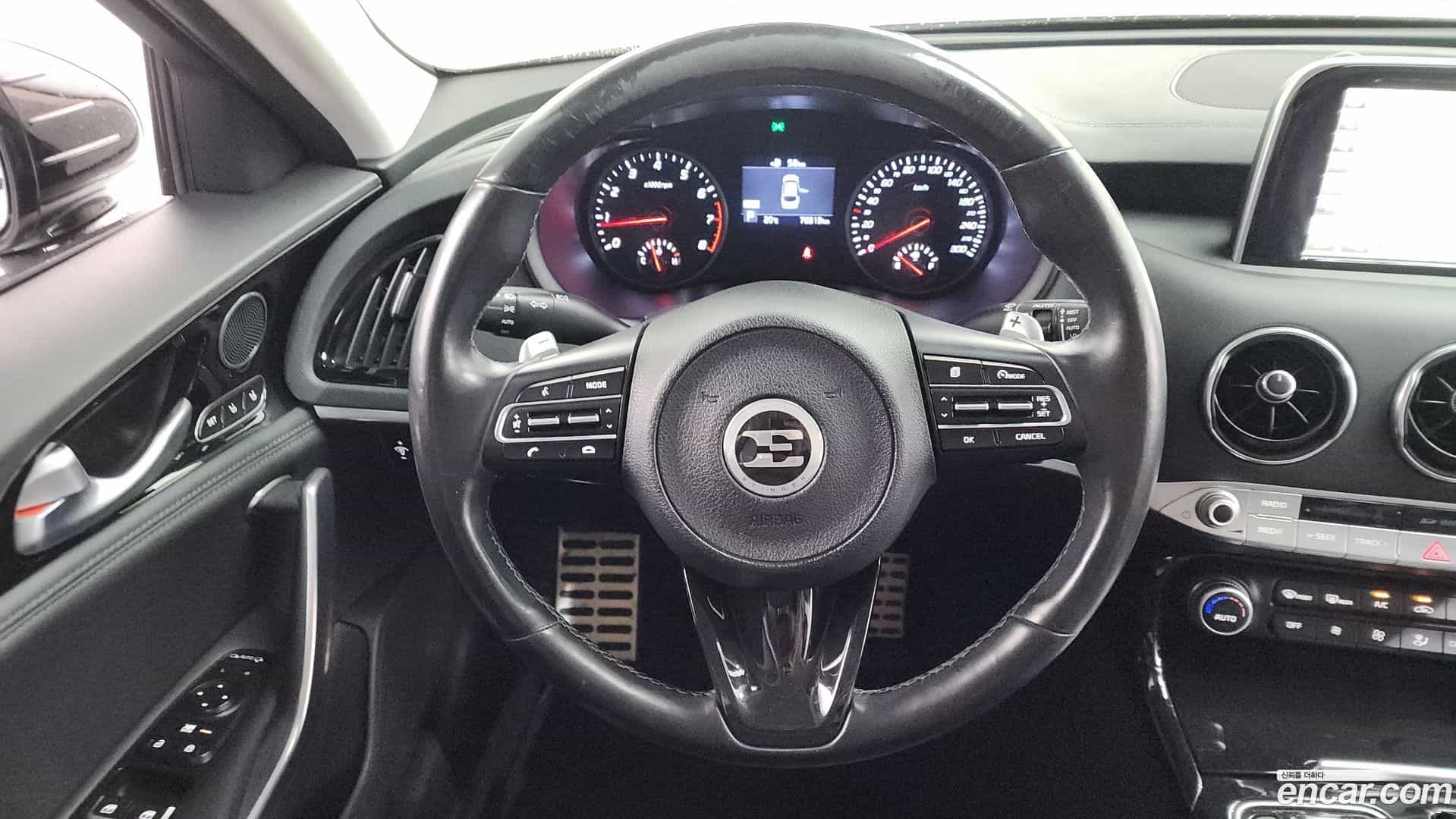 Stinger Kia 2017.6-OPTION-017