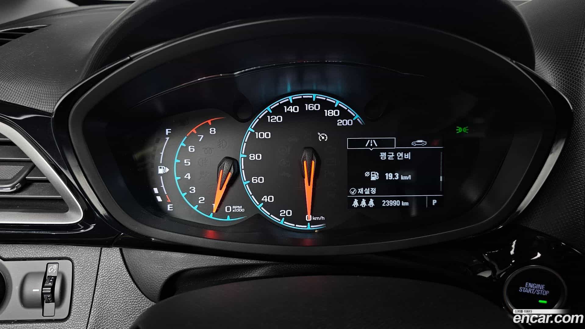 Spark Chevrolet 2022.7-INNER-008