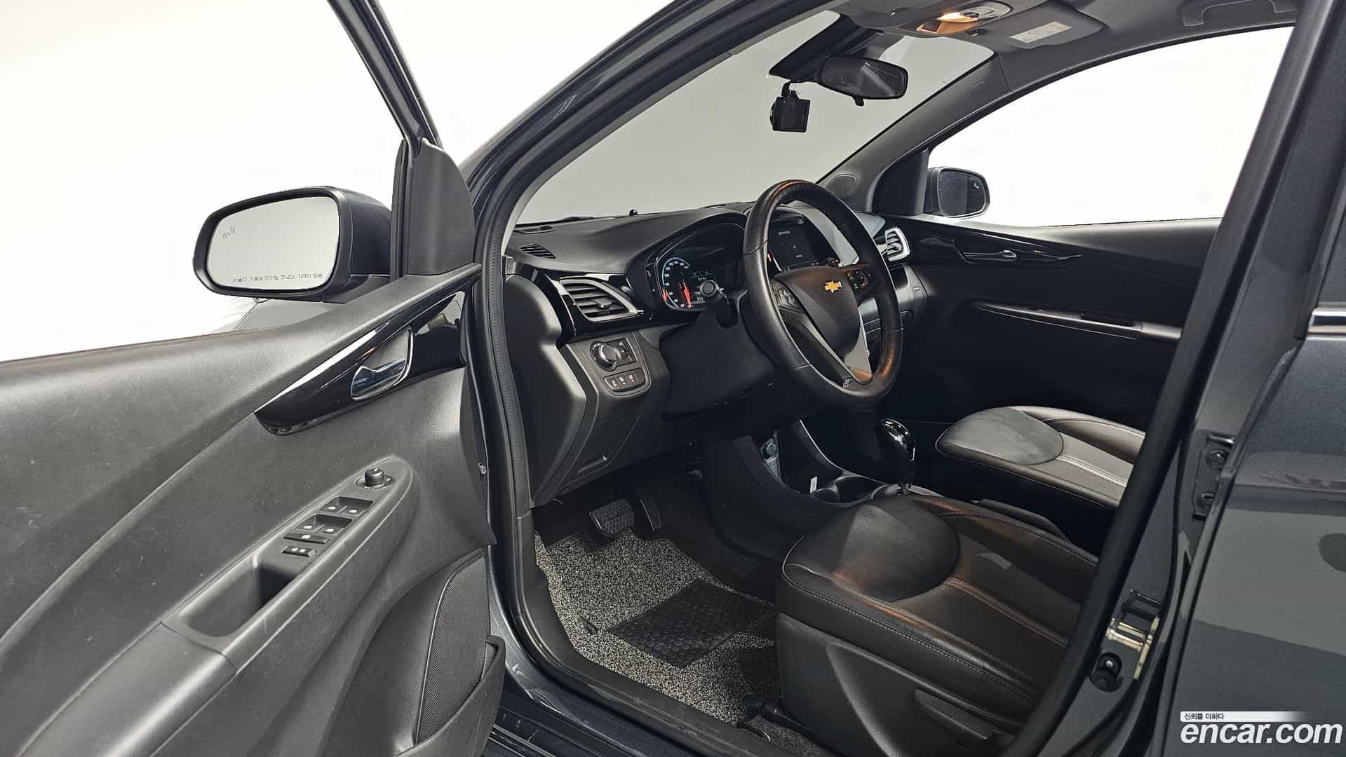 Spark Chevrolet 2022.7-INNER-010