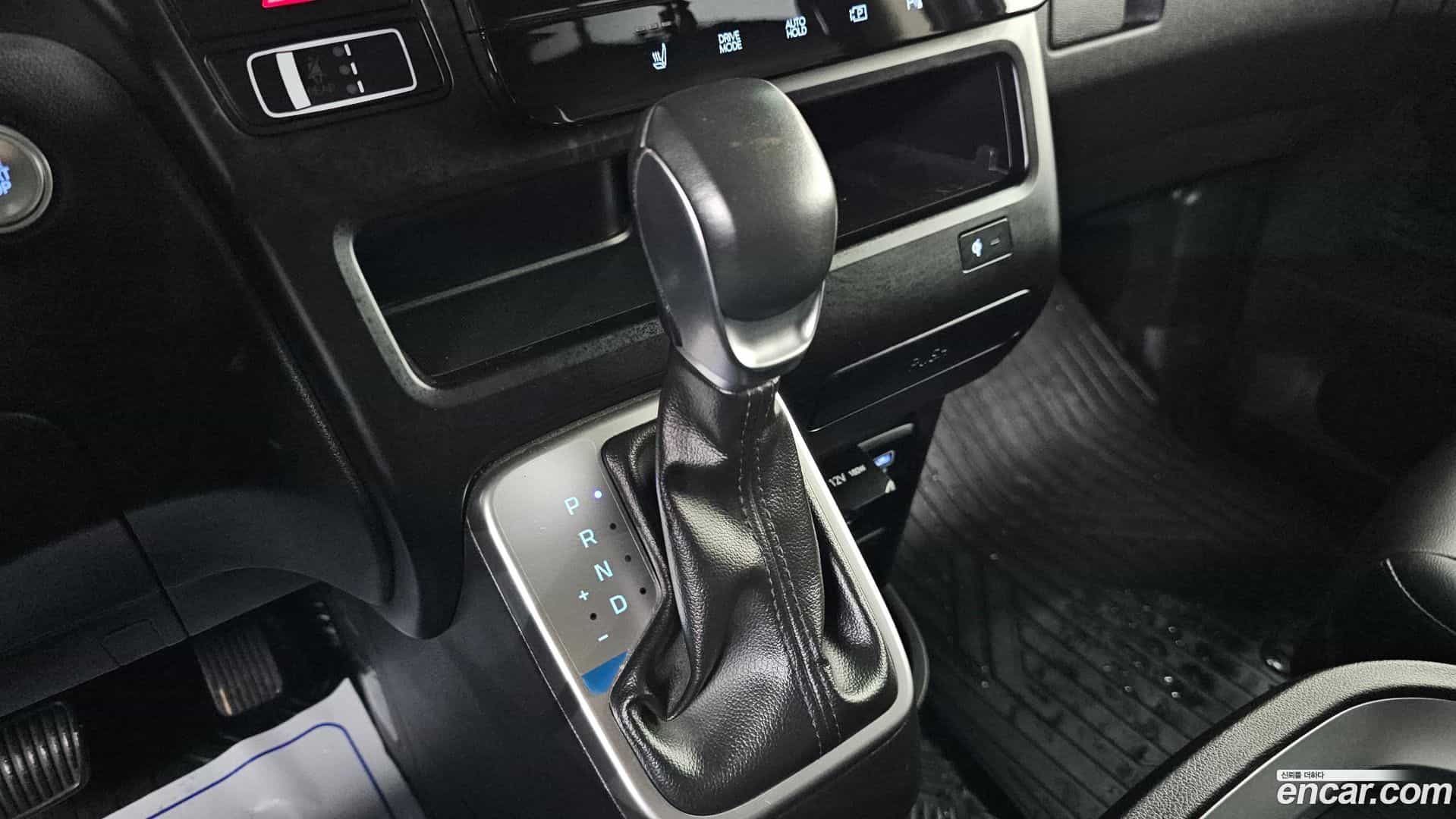 Staria Hyundai 2024.6-INNER-009