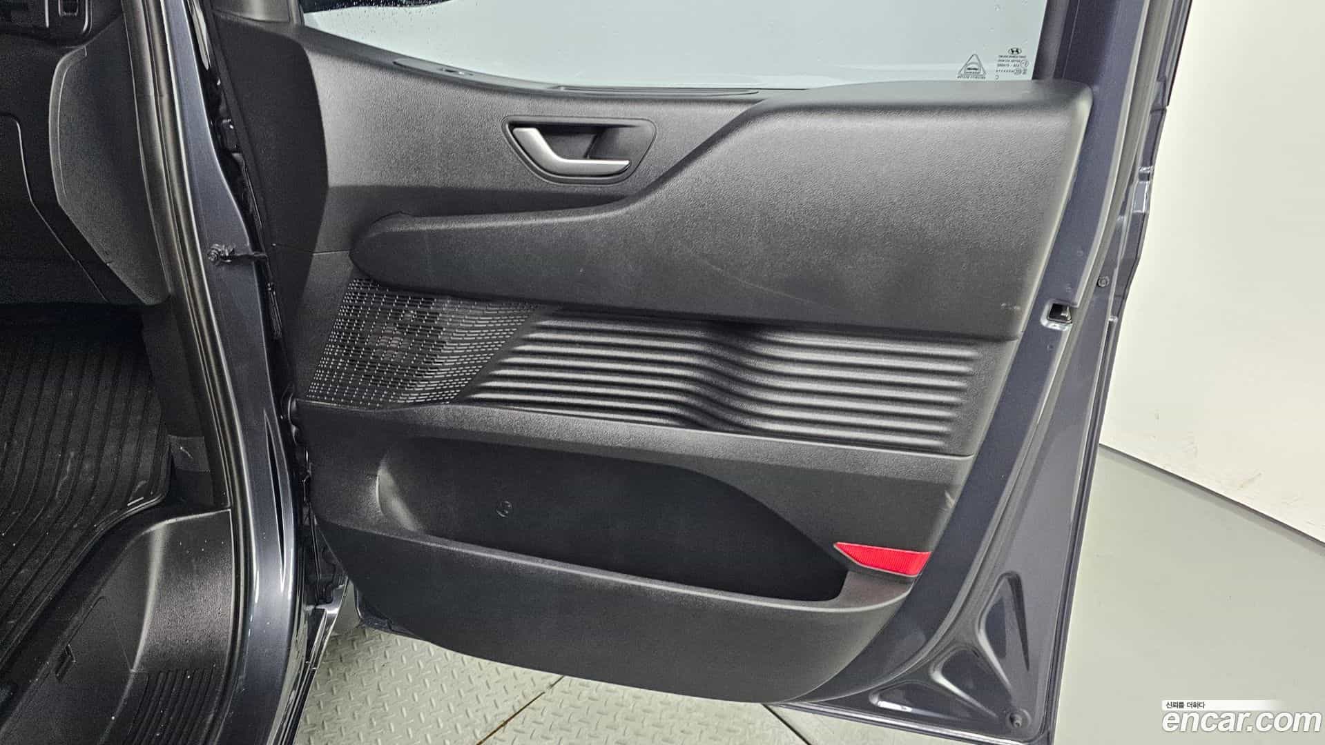 Staria Hyundai 2024.6-INNER-035
