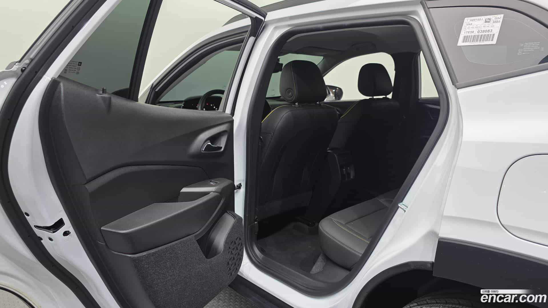 Trax Chevrolet 2023.4-OPTION-021