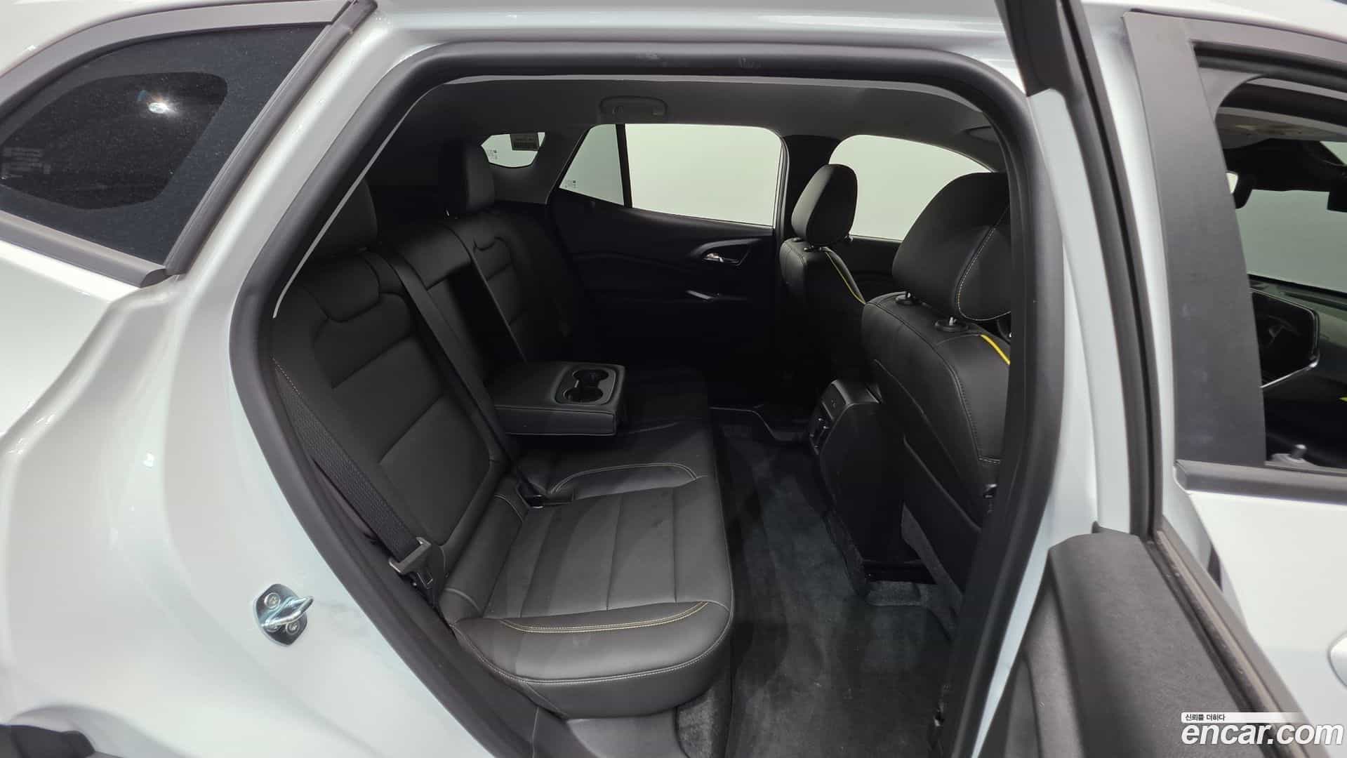 Trax Chevrolet 2023.4-OPTION-022